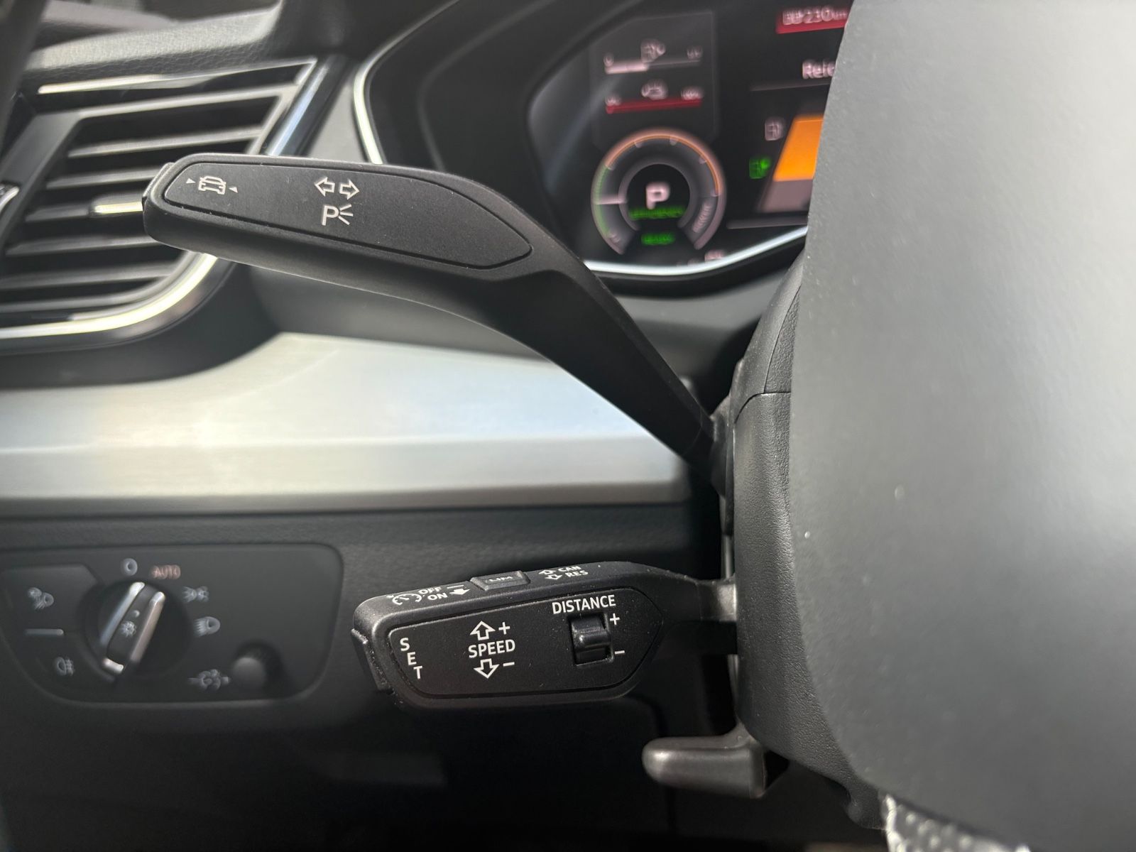 Fahrzeugabbildung Audi Q5 50TFSIe PLUG-IN QUATTRO*S-LINE*B&O*MATRIX*