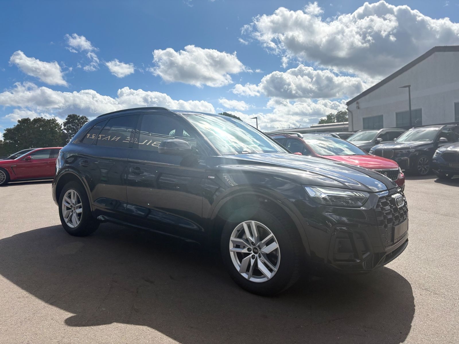Fahrzeugabbildung Audi Q5 50TFSIe PLUG-IN QUATTRO*S-LINE*B&O*MATRIX*