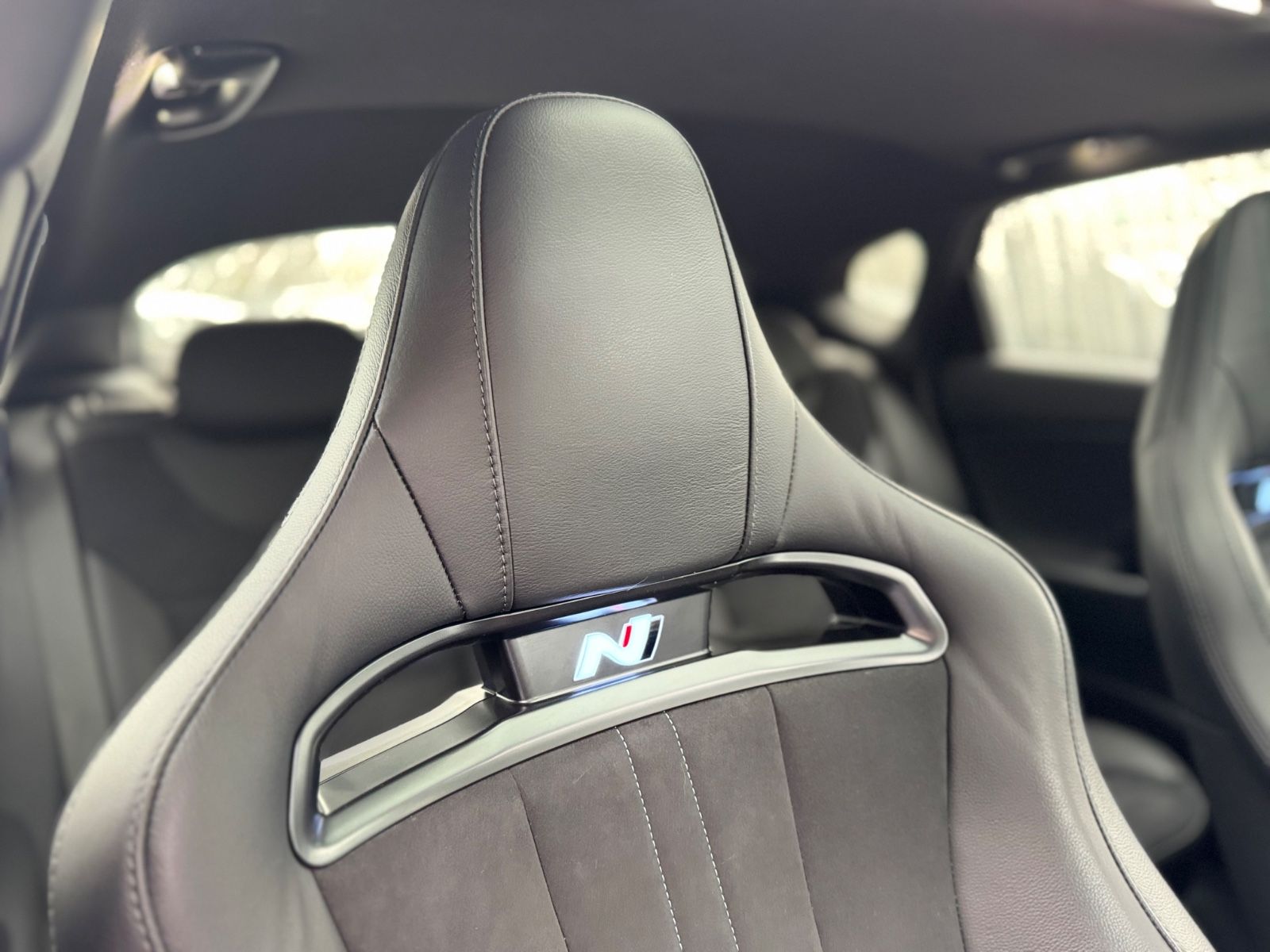 Fahrzeugabbildung Hyundai i30N FASTBACK*PERFORMANCE*AUT*LED*PANORAMA*TOP