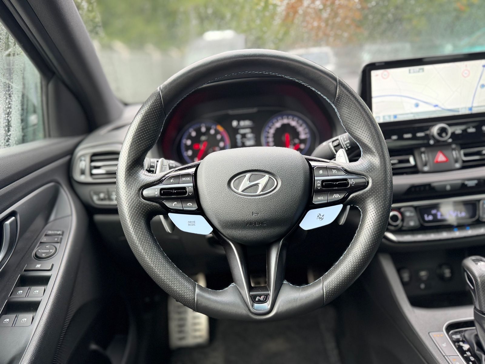 Fahrzeugabbildung Hyundai i30N FASTBACK*PERFORMANCE*AUT*LED*PANORAMA*TOP