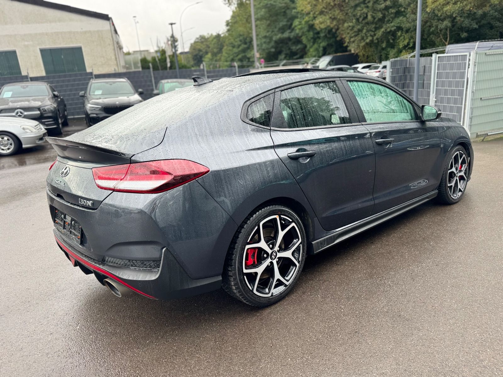 Fahrzeugabbildung Hyundai i30N FASTBACK*PERFORMANCE*AUT*LED*PANORAMA*TOP