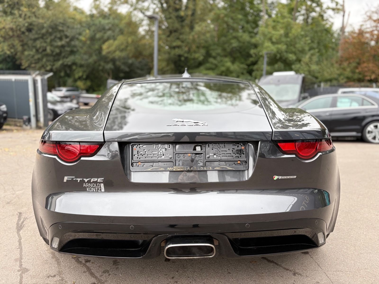 Fahrzeugabbildung Jaguar F-TYPE COUPE R-DYNAMIC*AUT*LEDER-BRAUN*LED*TOP