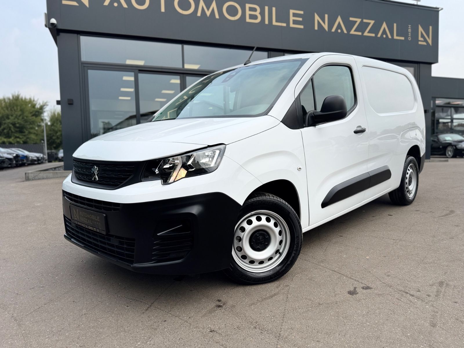Fahrzeugabbildung Peugeot PARTNER PREMIUM L2*KLIMA*R-KAMERA*5.100KM*