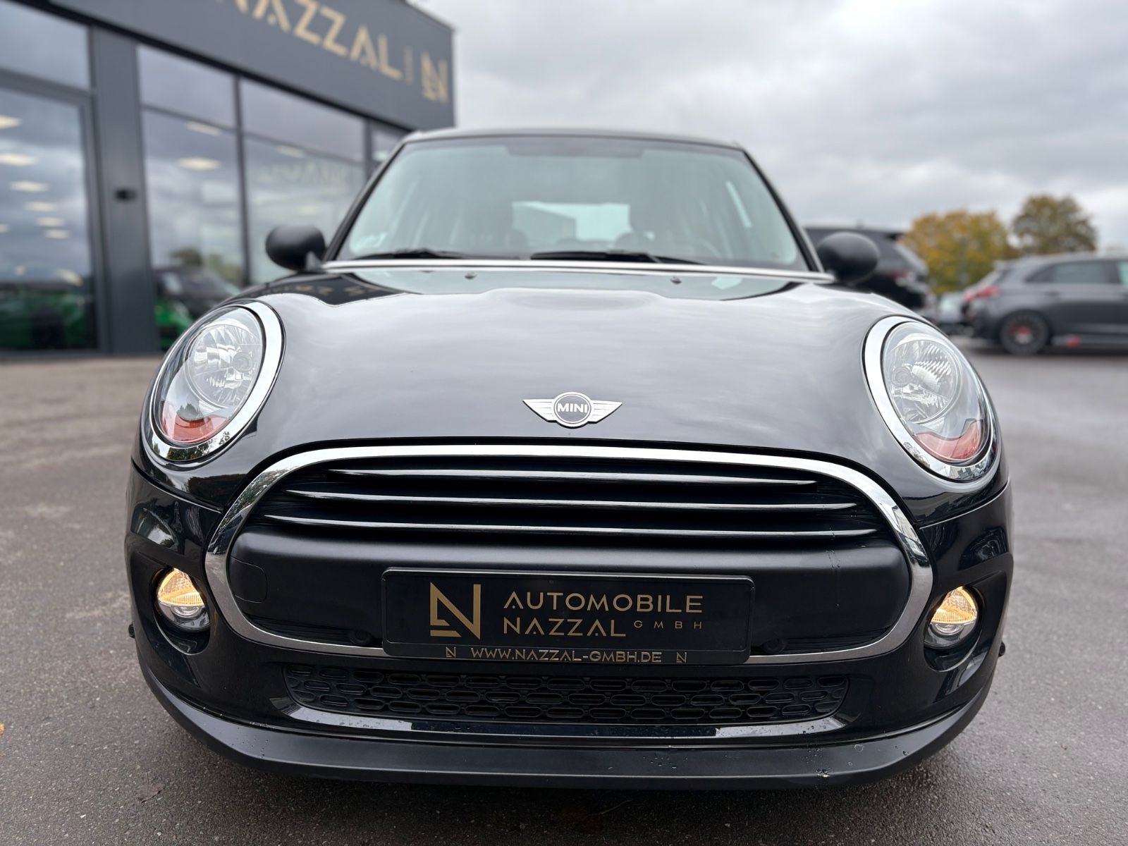 Fahrzeugabbildung MINI ONE*NAVI*KLIMA*PDC*SHZ*5TÜRIG*TOP