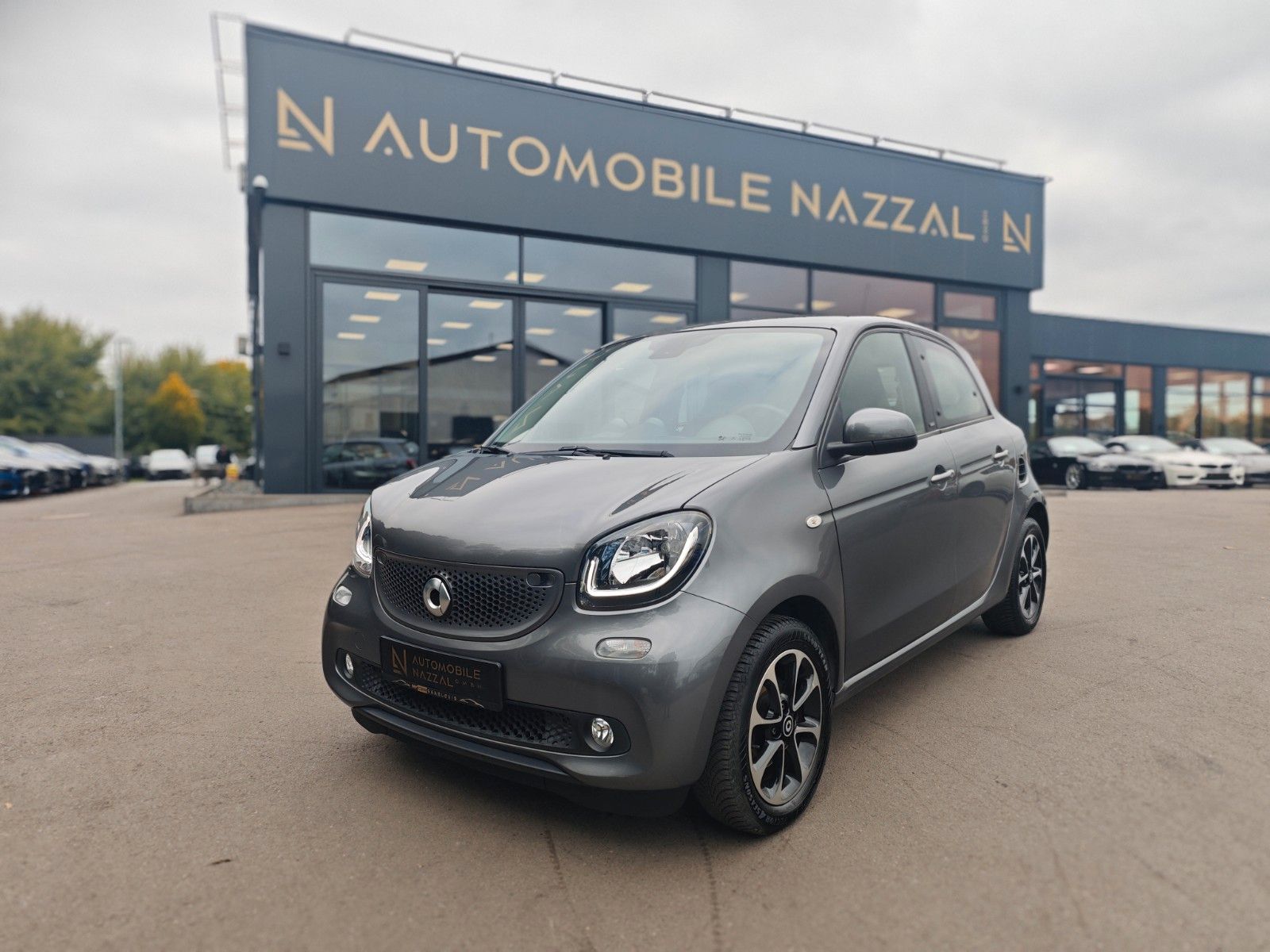 Smart FORFOUR*AUT*PASSION*NAVI*PDC*LED*TOP
