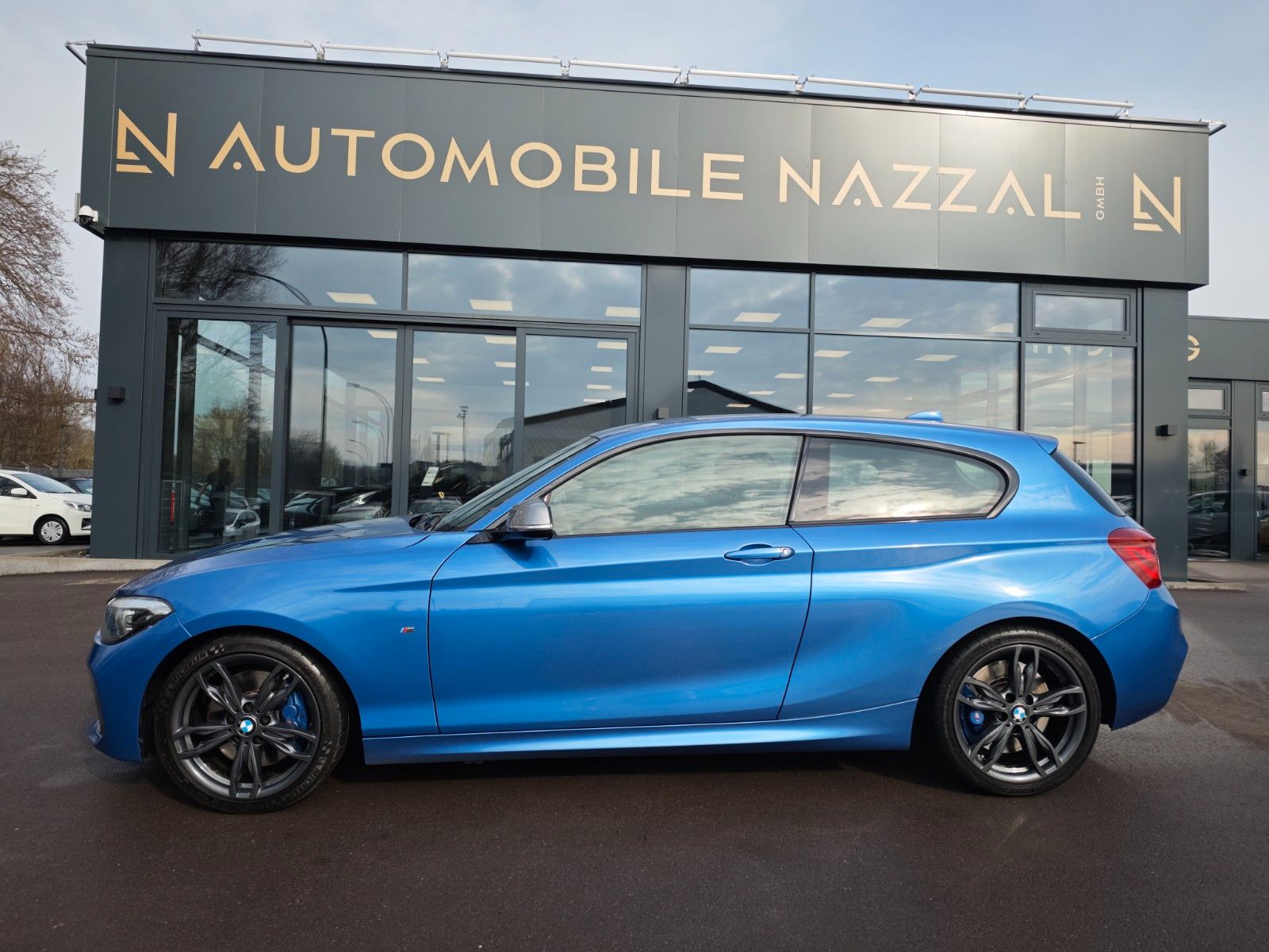 Fahrzeugabbildung BMW M140i SPECIAL EDITION*FACELIFT*SHZ*LED*CARPLAY*