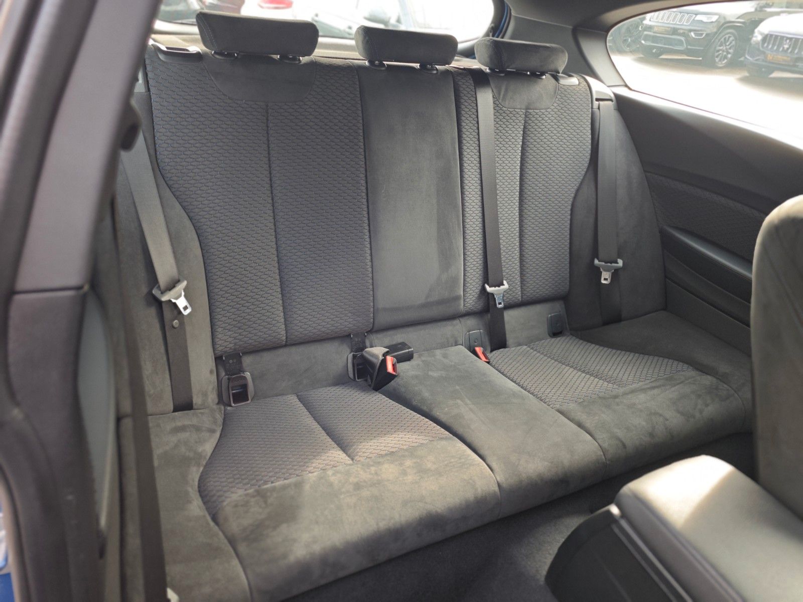 Fahrzeugabbildung BMW M140i SPECIAL EDITION*FACELIFT*SHZ*LED*CARPLAY*
