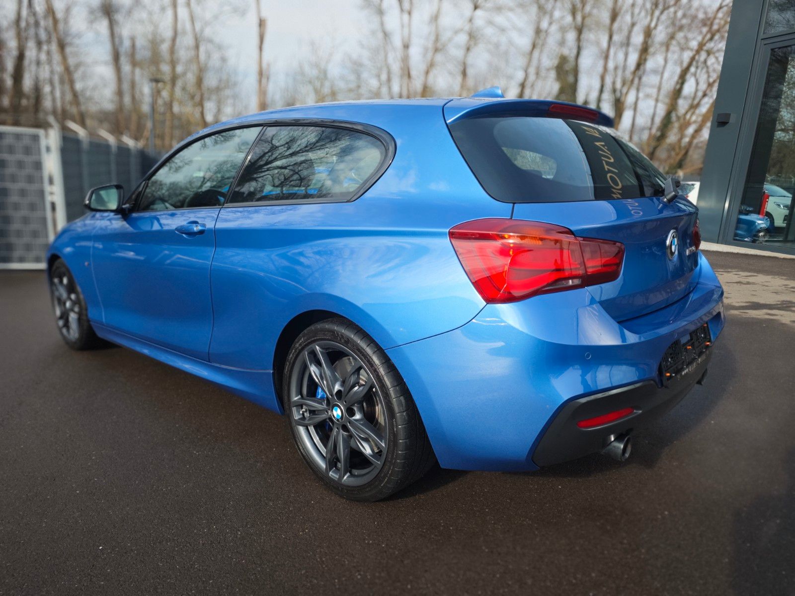 Fahrzeugabbildung BMW M140i SPECIAL EDITION*FACELIFT*SHZ*LED*CARPLAY*