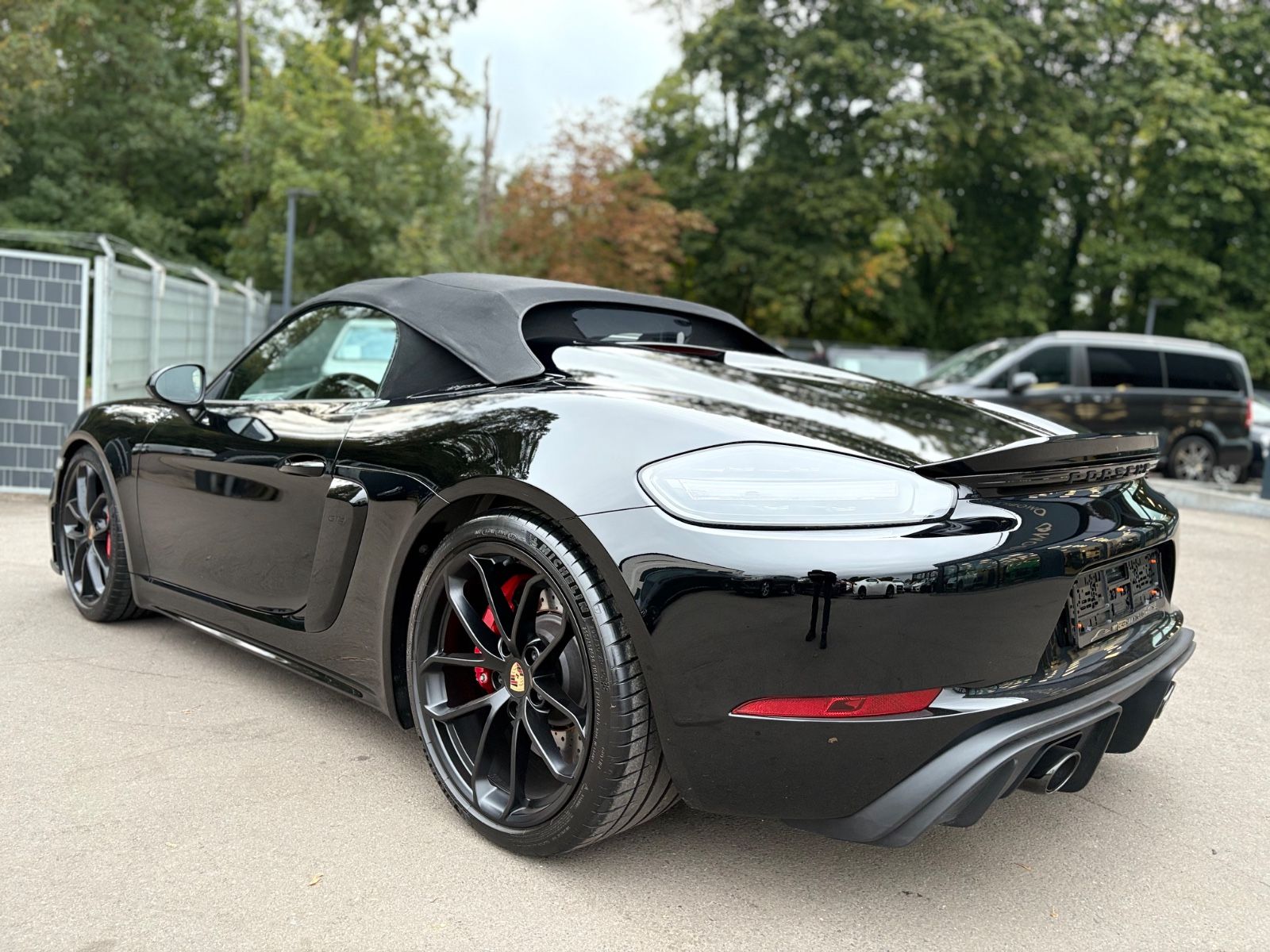 Fahrzeugabbildung Porsche 718 BOXTER SPYDER *1.HAND*SCHALENSITZE/CARBON*