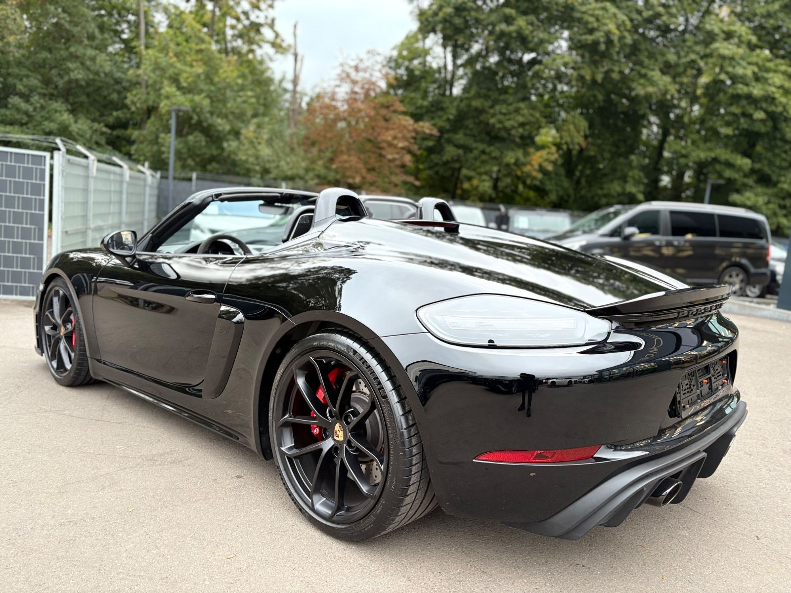 Fahrzeugabbildung Porsche 718 BOXTER SPYDER *1.HAND*SCHALENSITZE/CARBON*