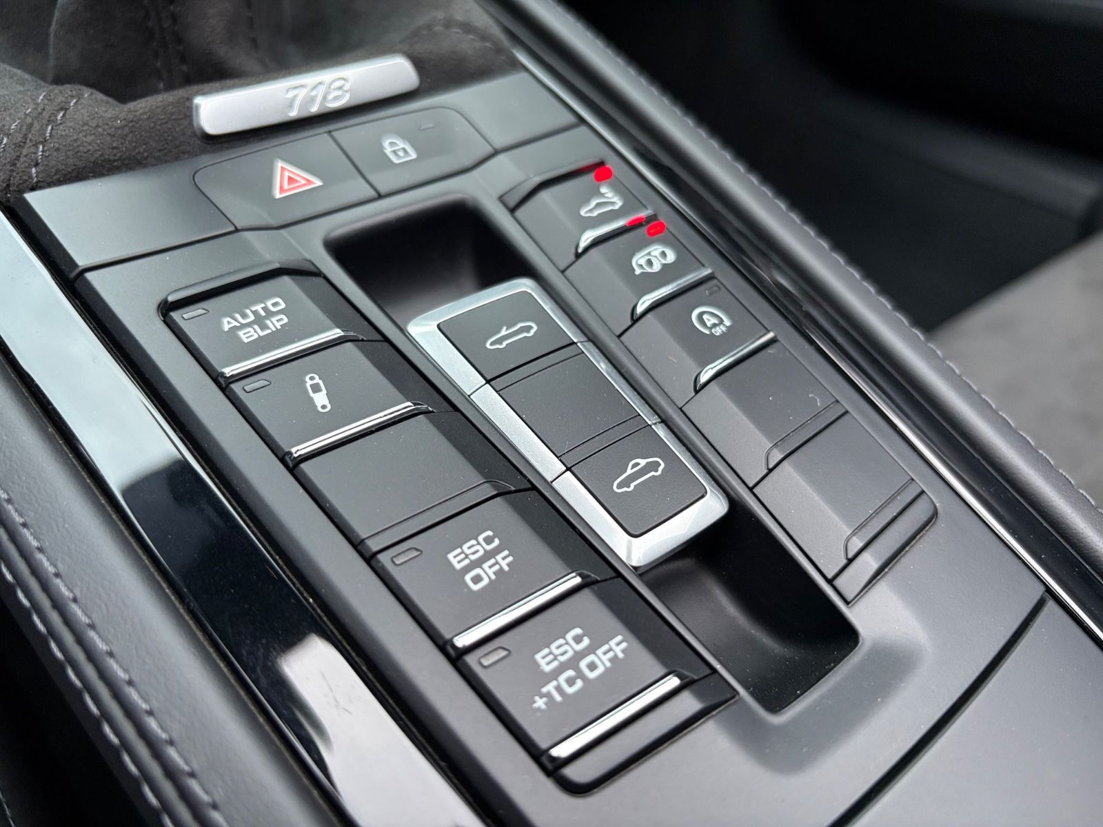 Fahrzeugabbildung Porsche 718 BOXTER SPYDER *1.HAND*SCHALENSITZE/CARBON*