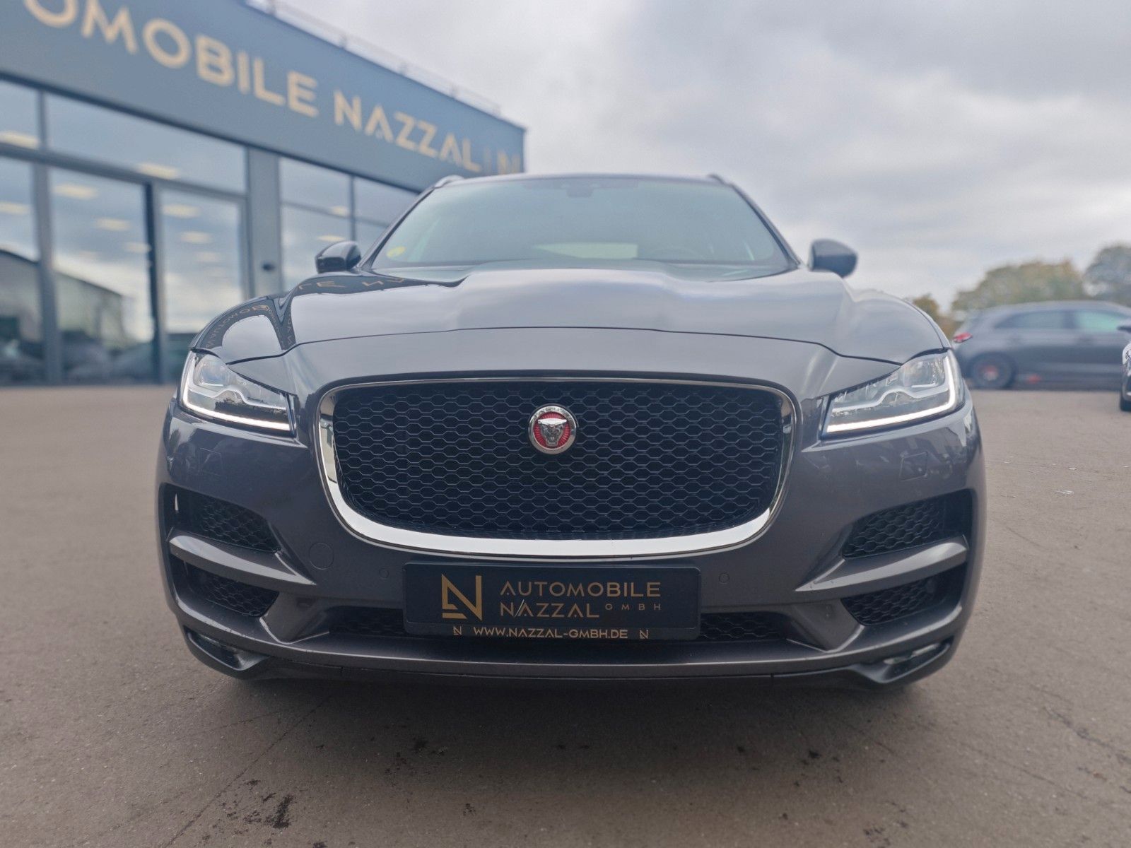 Fahrzeugabbildung Jaguar F-PACE AWD*SPORT*PANORAMA*LED*MERIDIAN*EL.AHK*