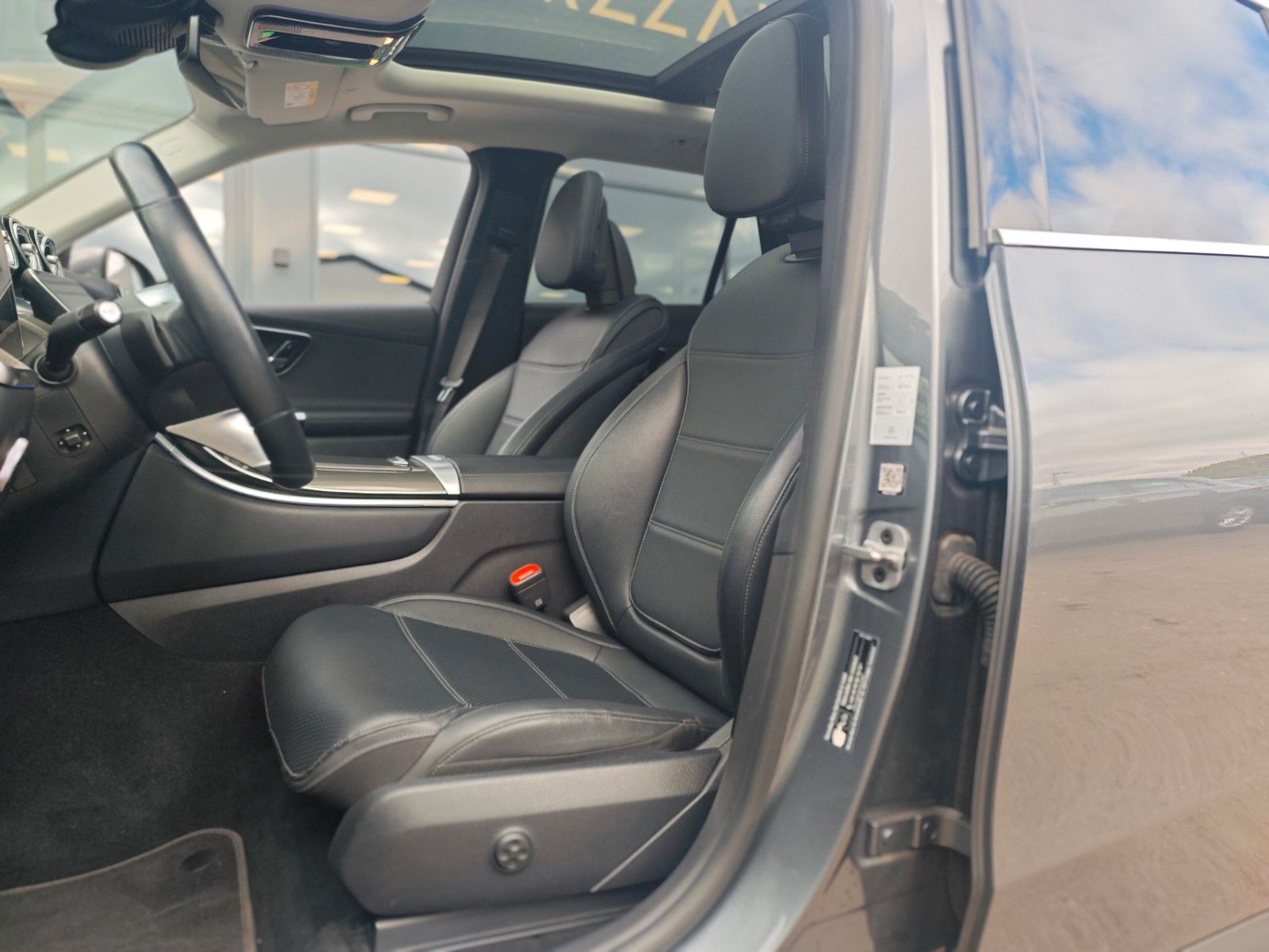 Fahrzeugabbildung Mercedes-Benz GLC 200*NEUES MODEL*ADVANCED+*PANORAMA*