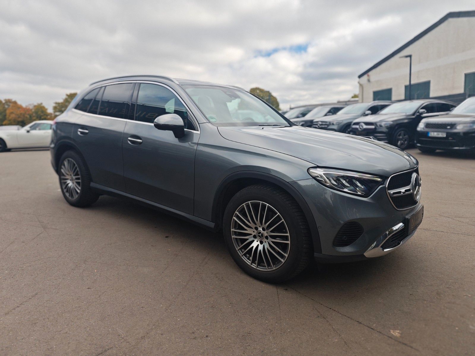 Fahrzeugabbildung Mercedes-Benz GLC 200*NEUES MODEL*ADVANCED+*PANORAMA*