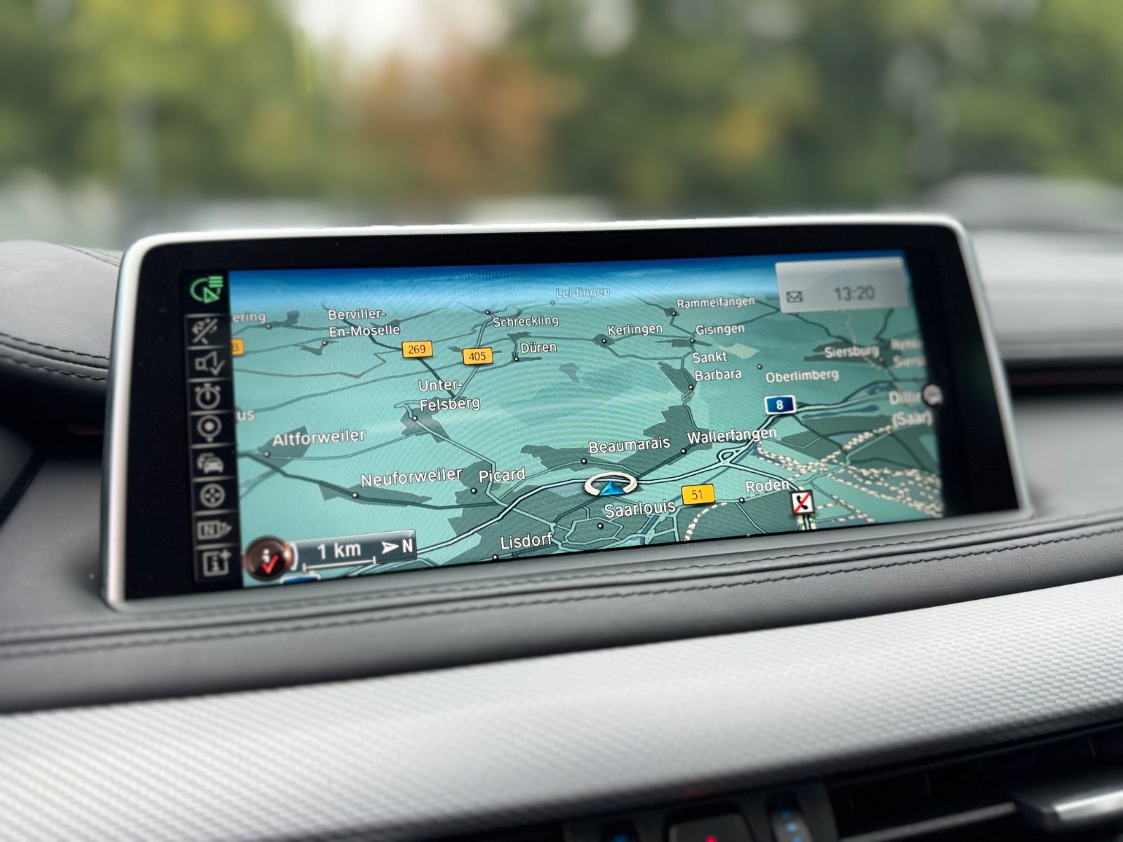 Fahrzeugabbildung BMW X6 XDrive 30 D M-PAKET*NAVI*PANORAMA*R-KAMERA*