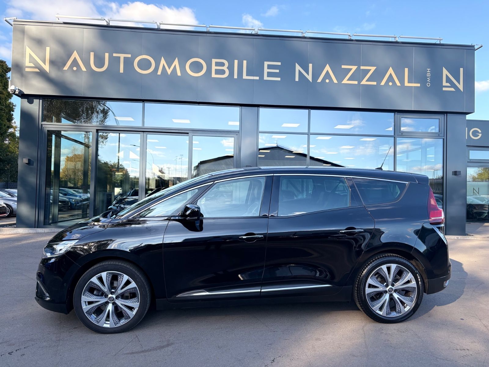 Fahrzeugabbildung Renault GRAND SCENIC 7SITZER*TEILLEDER*LED*KAMERA*TOP