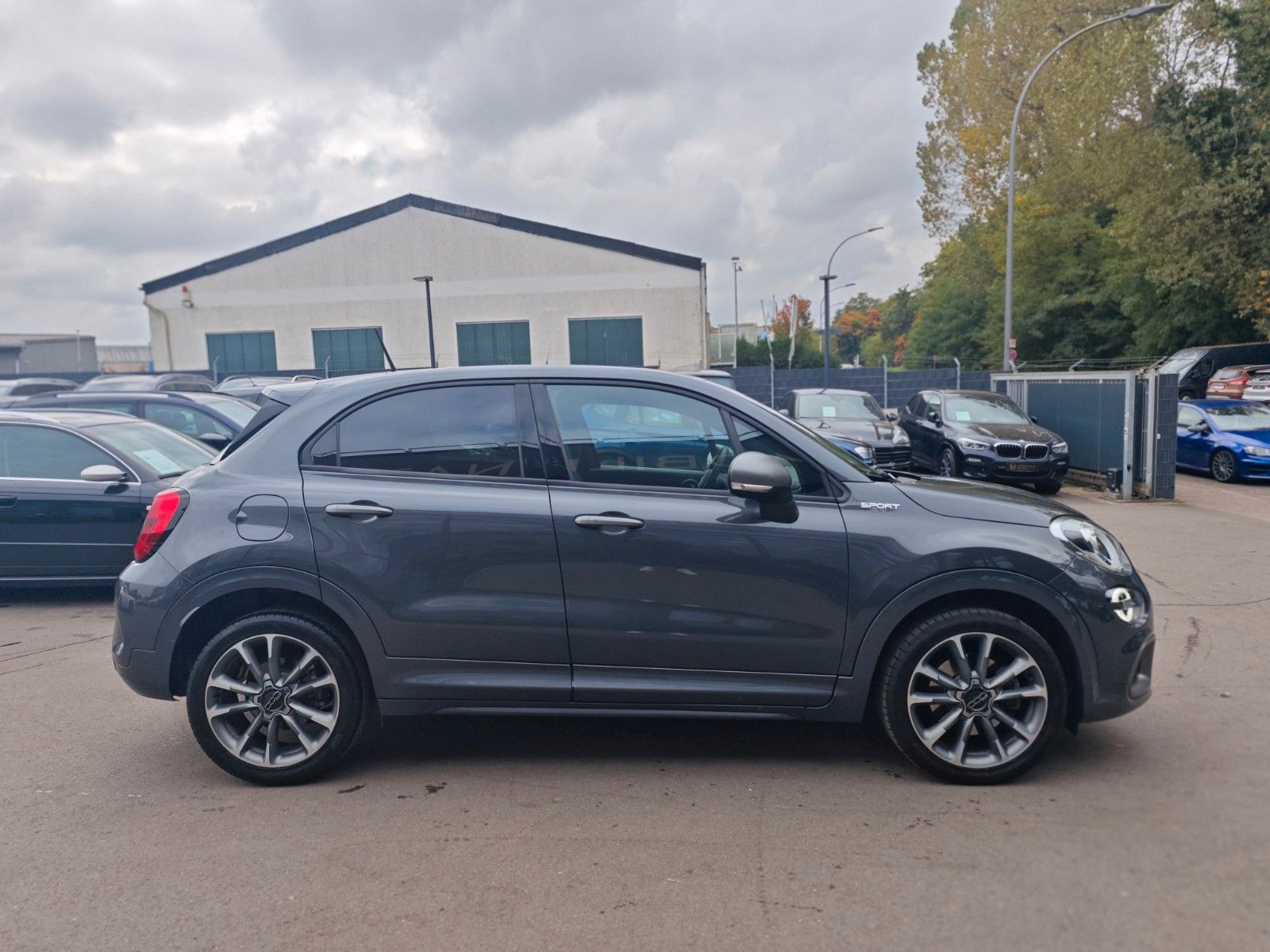 Fahrzeugabbildung Fiat 500X*APPLE CAR*NAVI*LED*SHZ*KAMERA*TOP*