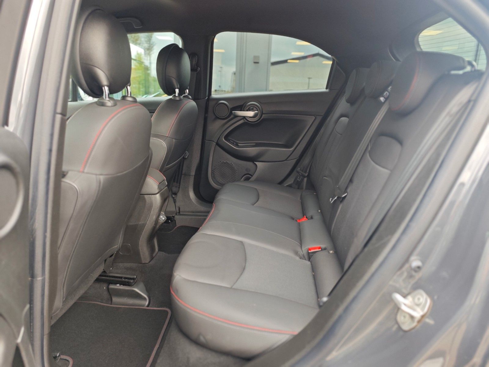 Fahrzeugabbildung Fiat 500X*APPLE CAR*NAVI*LED*SHZ*KAMERA*TOP*