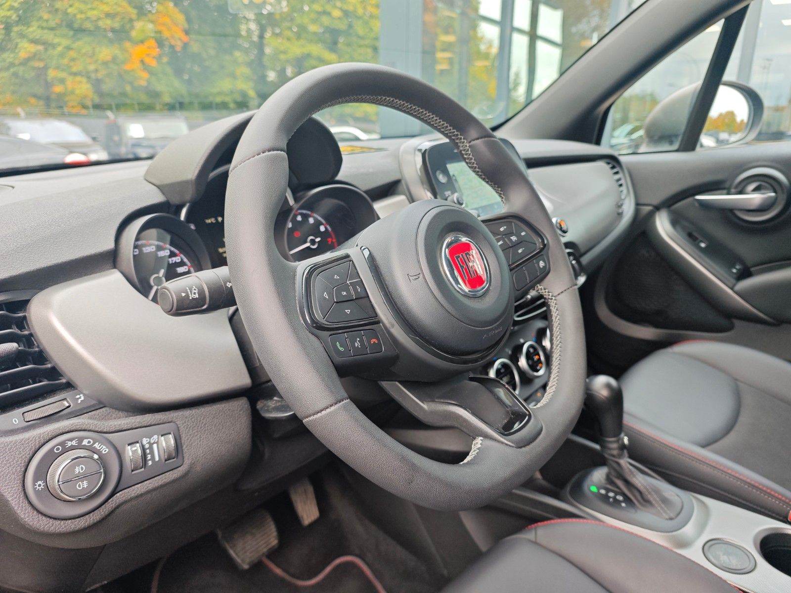 Fahrzeugabbildung Fiat 500X*APPLE CAR*NAVI*LED*SHZ*KAMERA*TOP*