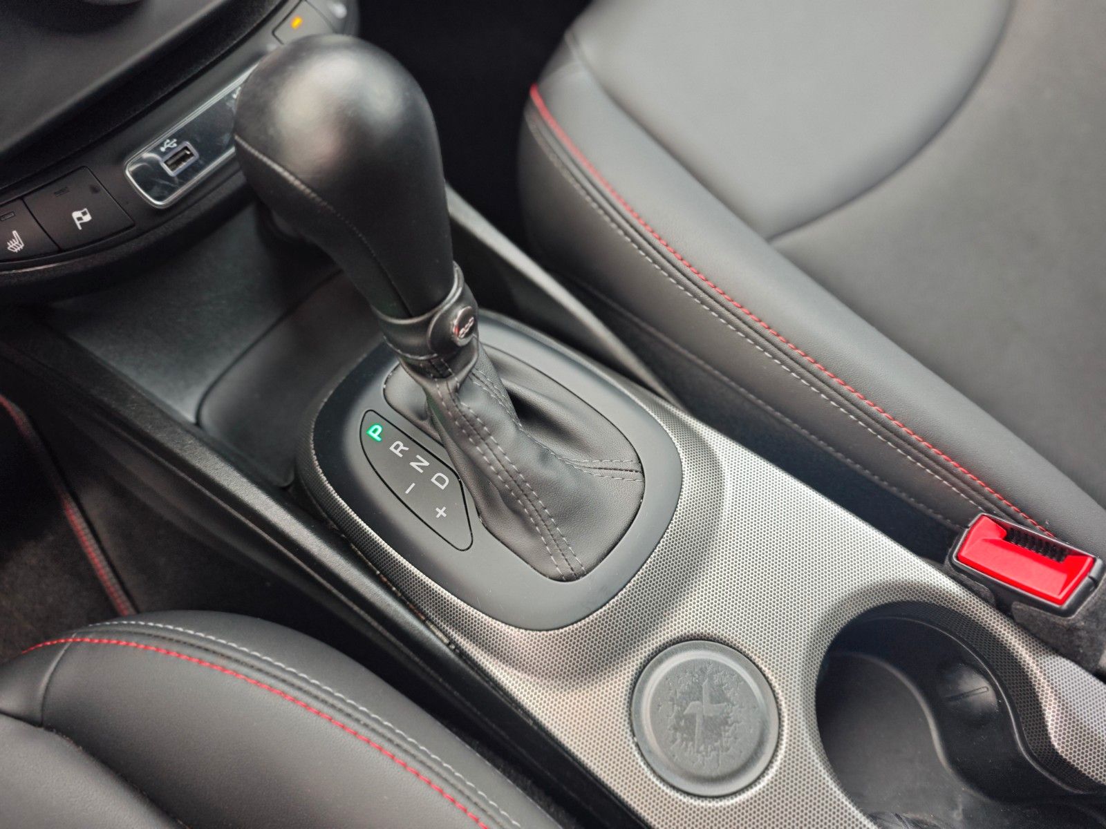 Fahrzeugabbildung Fiat 500X*APPLE CAR*NAVI*LED*SHZ*KAMERA*TOP*