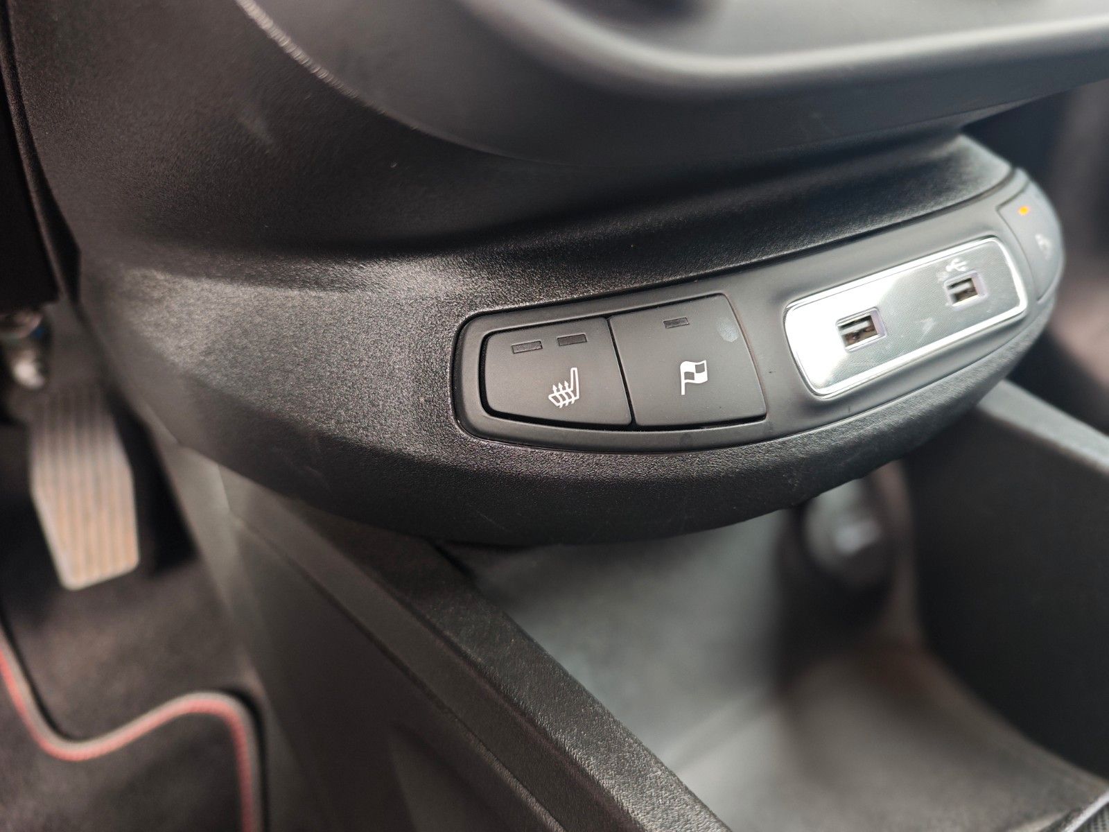 Fahrzeugabbildung Fiat 500X*APPLE CAR*NAVI*LED*SHZ*KAMERA*TOP*