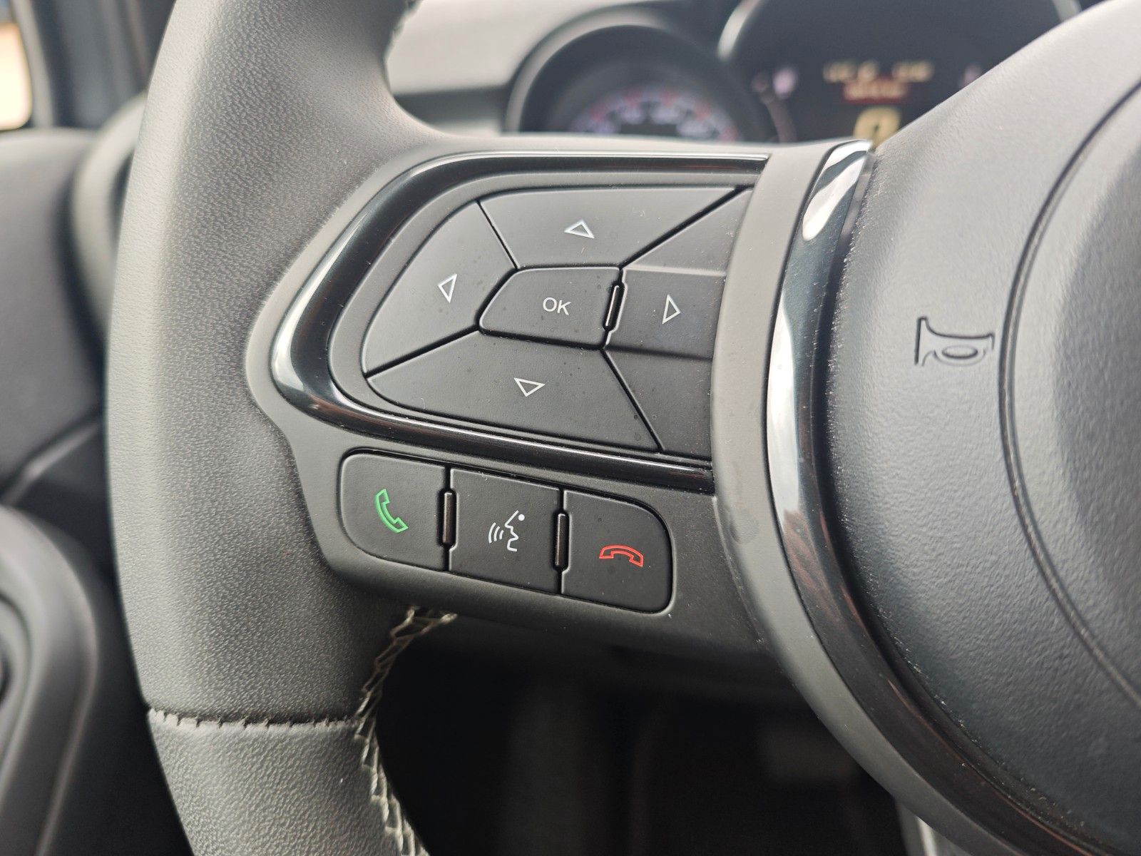 Fahrzeugabbildung Fiat 500X*APPLE CAR*NAVI*LED*SHZ*KAMERA*TOP*