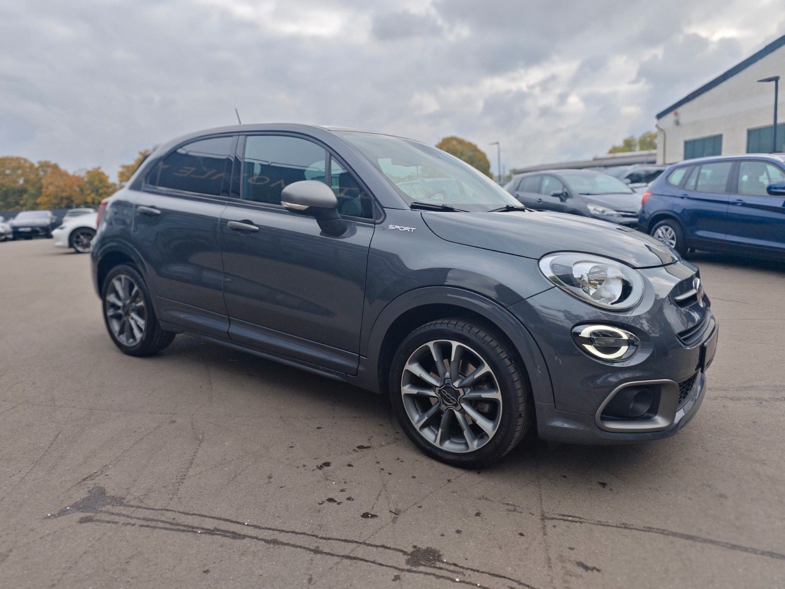 Fahrzeugabbildung Fiat 500X*APPLE CAR*NAVI*LED*SHZ*KAMERA*TOP*