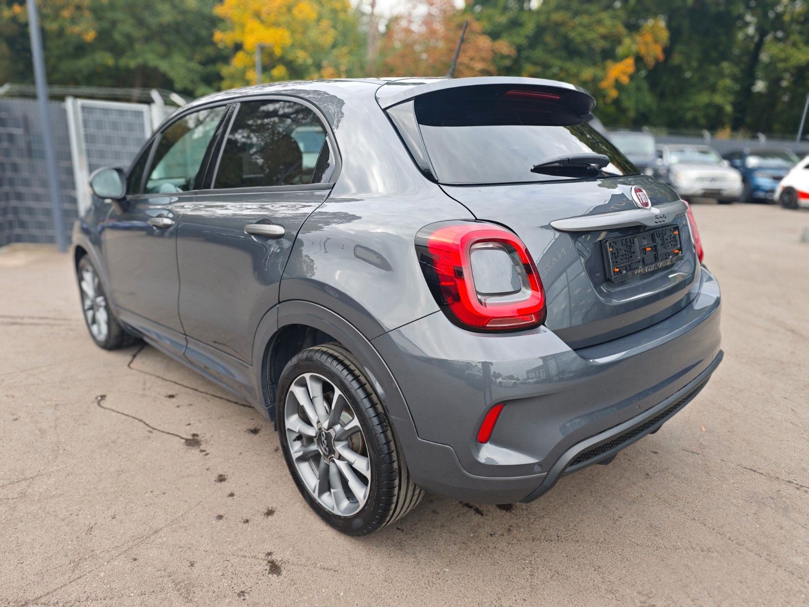Fahrzeugabbildung Fiat 500X*APPLE CAR*NAVI*LED*SHZ*KAMERA*TOP*