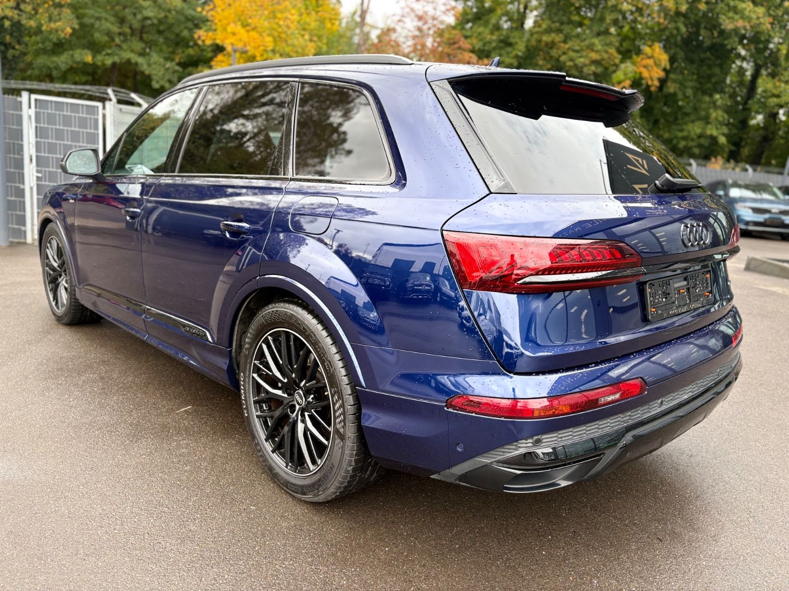 Fahrzeugabbildung Audi Q7 TFSI e quattro S-LINE*VIRTUELL*LUFT*MASSAGE*