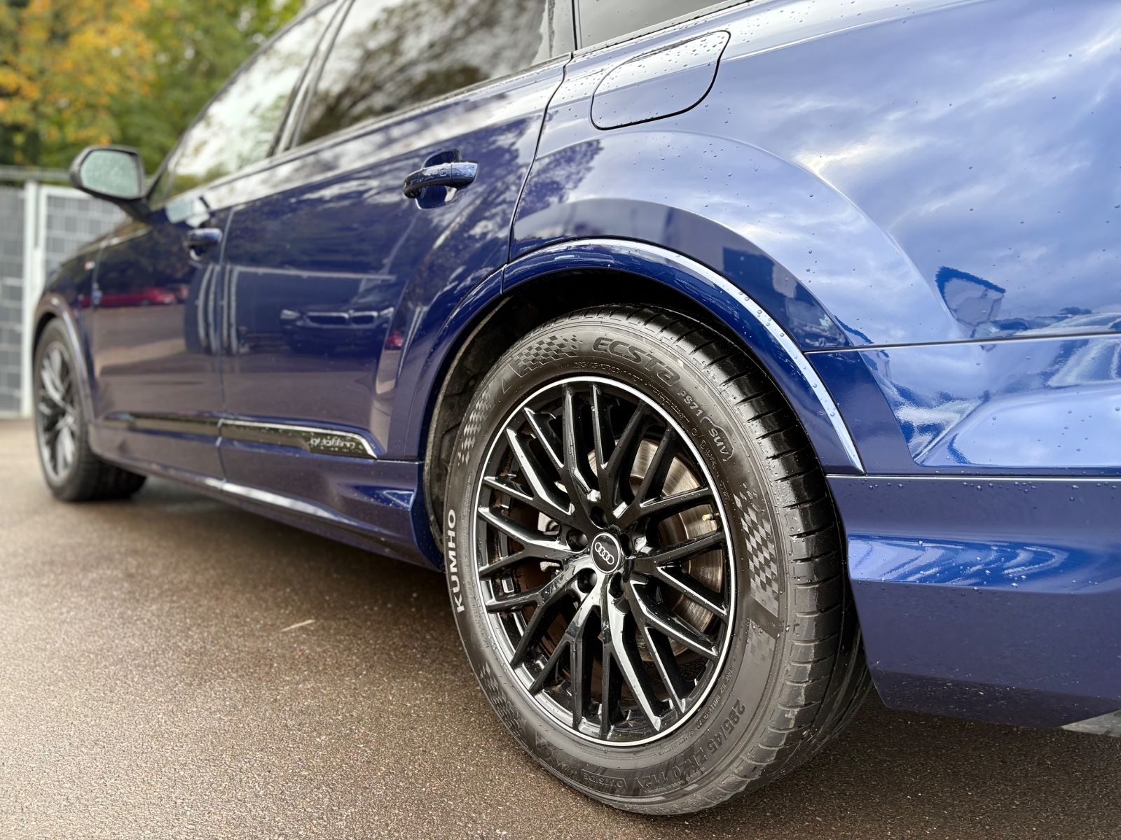 Fahrzeugabbildung Audi Q7 TFSI e quattro S-LINE*VIRTUELL*LUFT*MASSAGE*