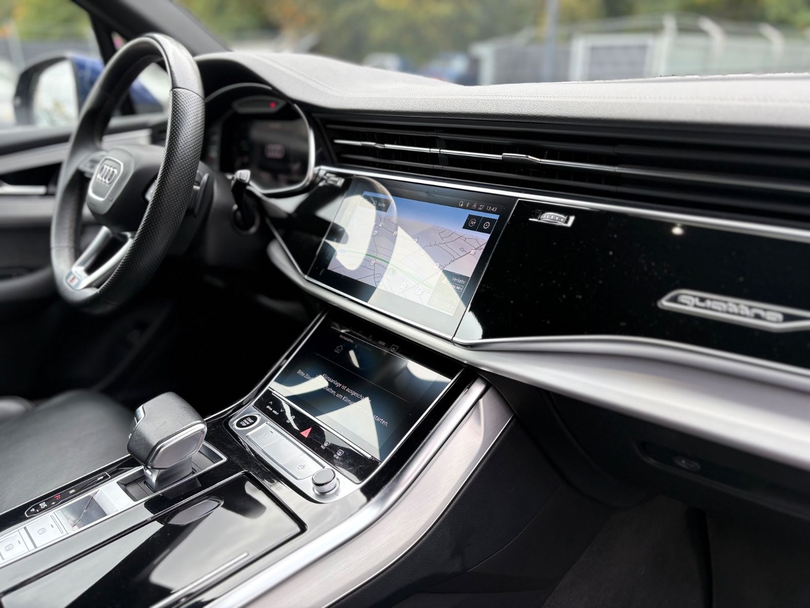 Fahrzeugabbildung Audi Q7 TFSI e quattro S-LINE*VIRTUELL*LUFT*MASSAGE*