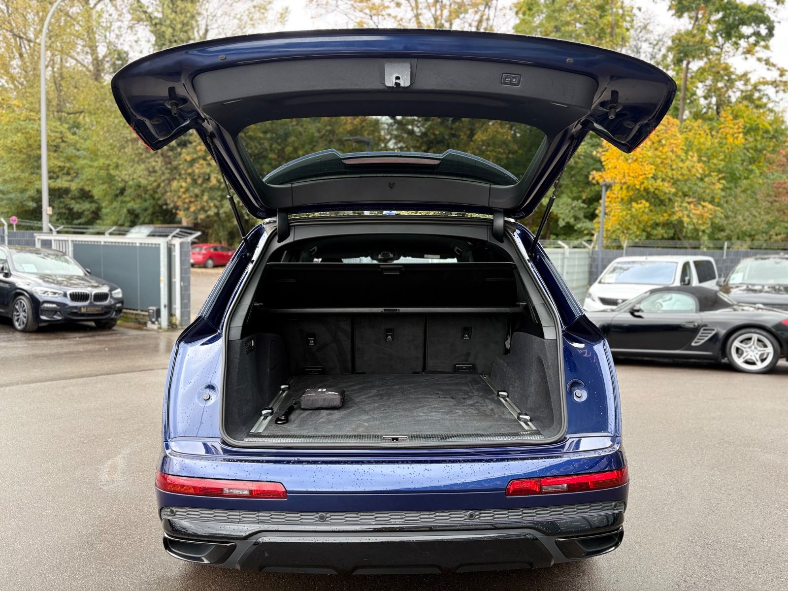 Fahrzeugabbildung Audi Q7 TFSI e quattro S-LINE*VIRTUELL*LUFT*MASSAGE*