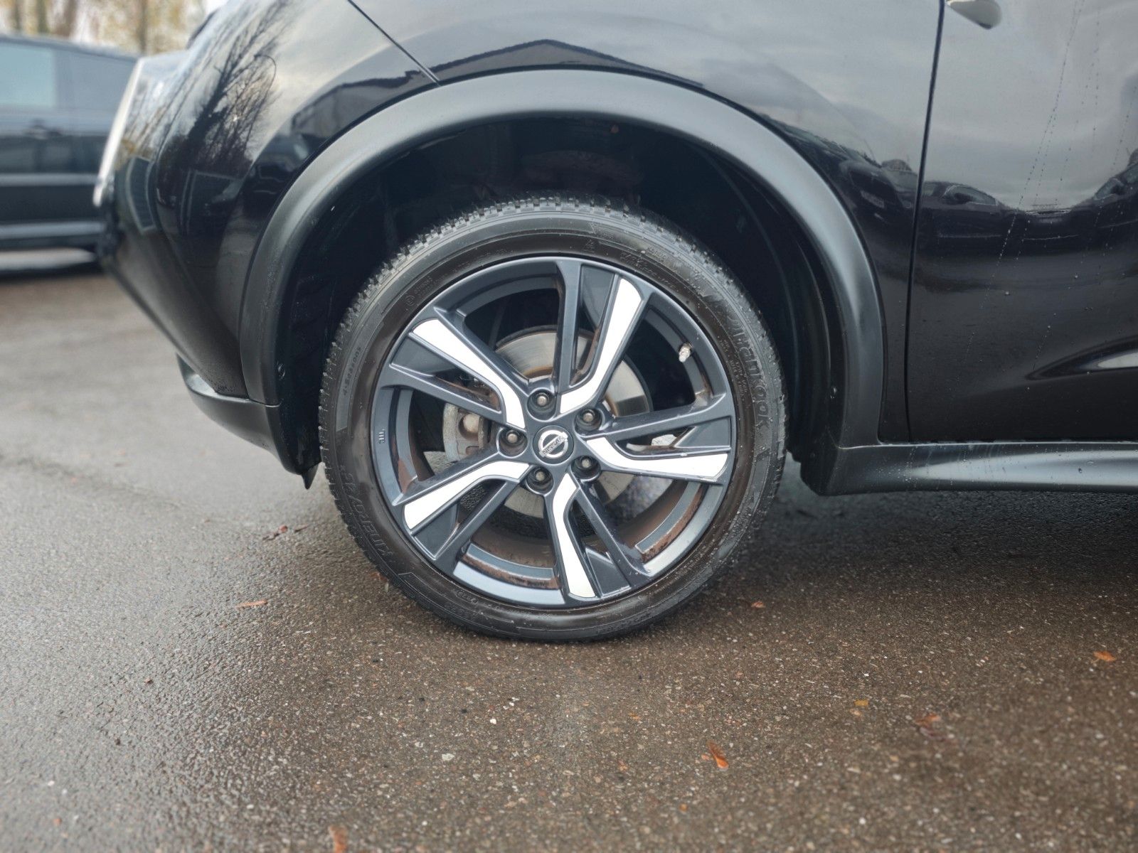 Fahrzeugabbildung Nissan JUKE SPORT DESIGN*AUT*LEDER*360 GRAD KAMERA*PANO