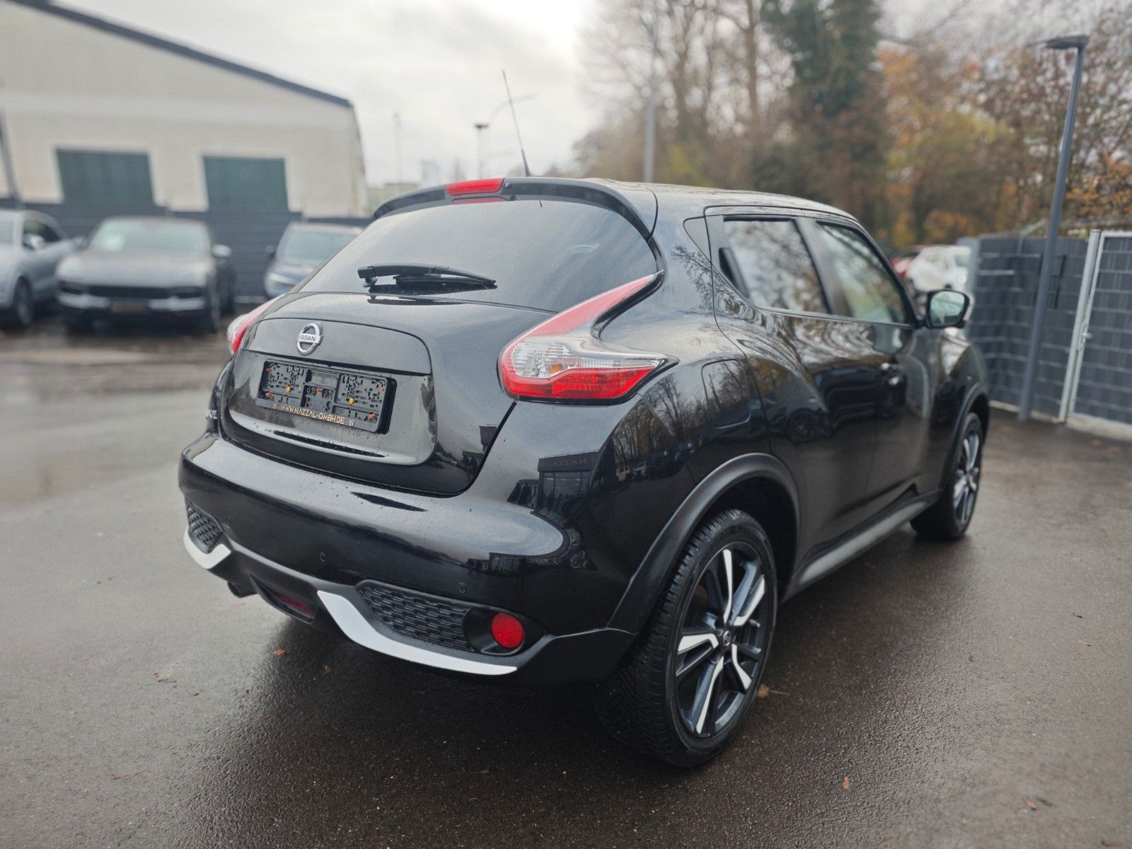Fahrzeugabbildung Nissan JUKE SPORT DESIGN*AUT*LEDER*360 GRAD KAMERA*PANO