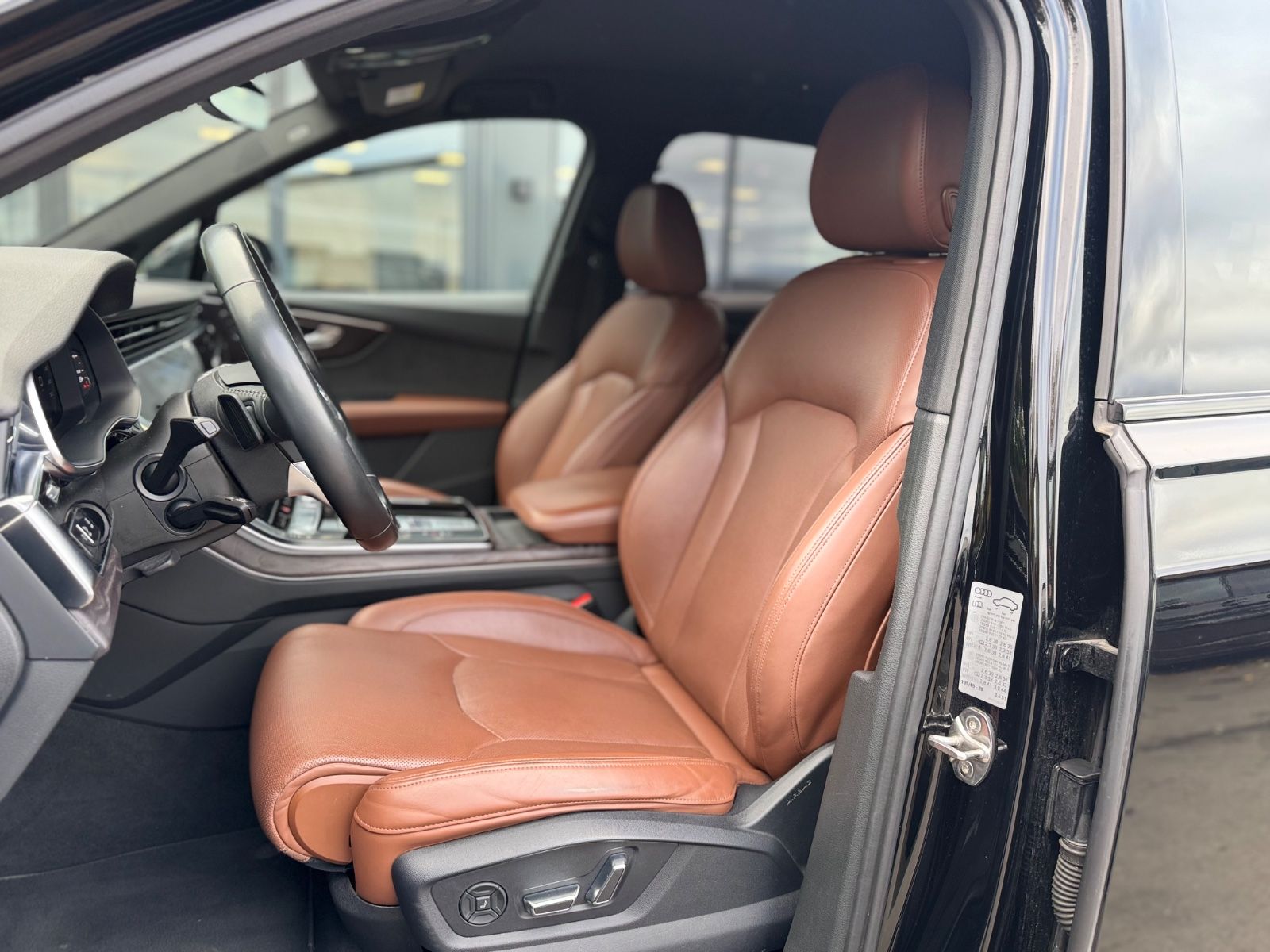 Fahrzeugabbildung Audi Q7 50 TDI*QUATTRO*SPORTPAKET*LUFT*LED*VIRTUELL*