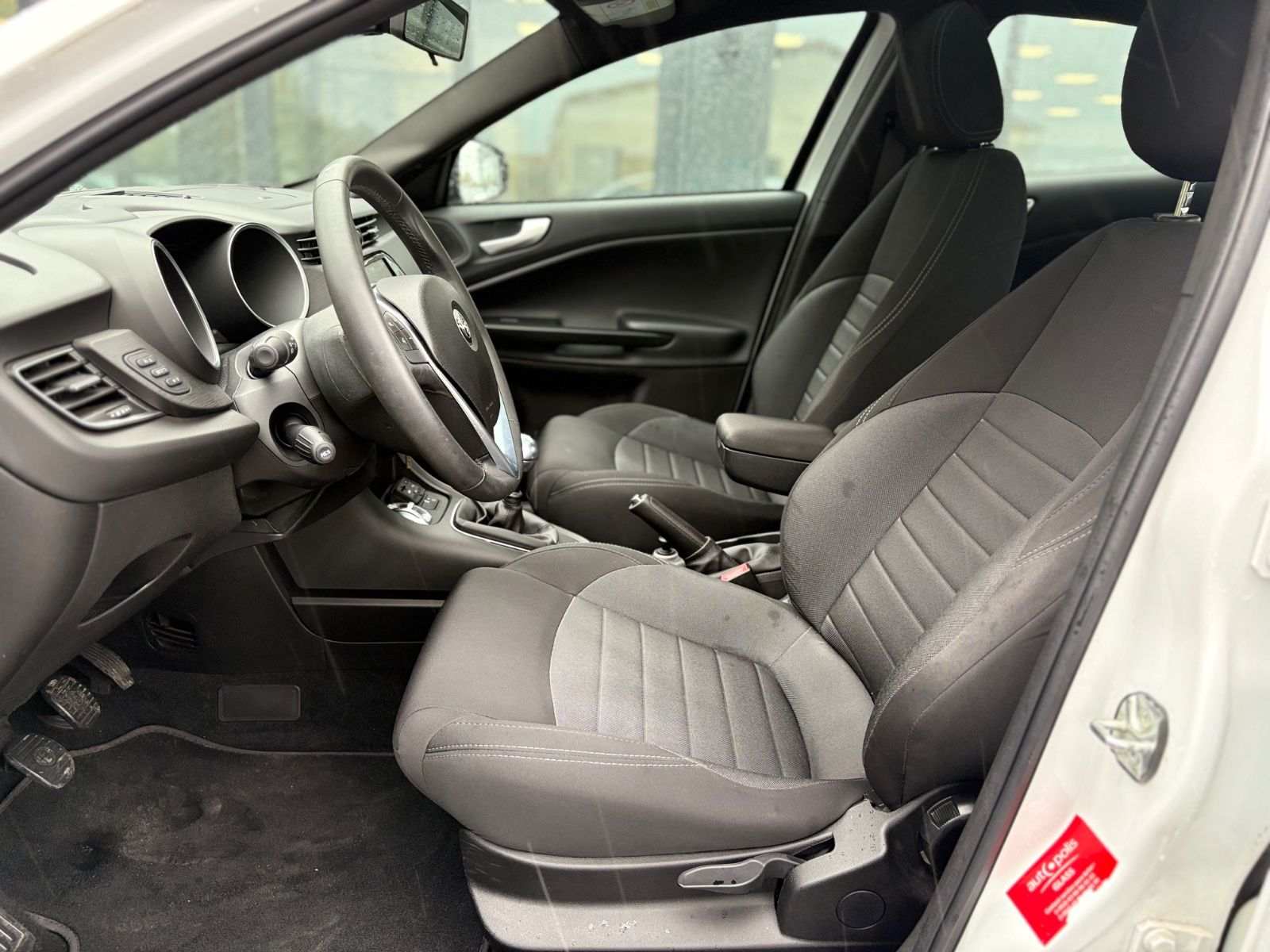 Fahrzeugabbildung Alfa Romeo GIULIETTA SUPER*PANORAMA*KLIMAAUT.*NAVI*