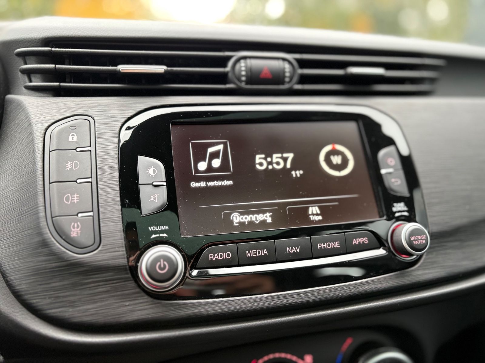 Fahrzeugabbildung Alfa Romeo GIULIETTA SUPER*PANORAMA*KLIMAAUT.*NAVI*