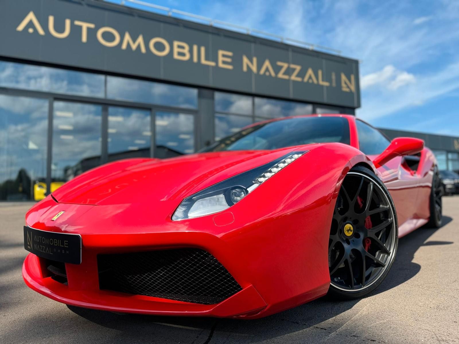 Fahrzeugabbildung Ferrari 488 GTB Coupé DCT*ROSSO SCUDERIA*LIFT*22.ZOLL*