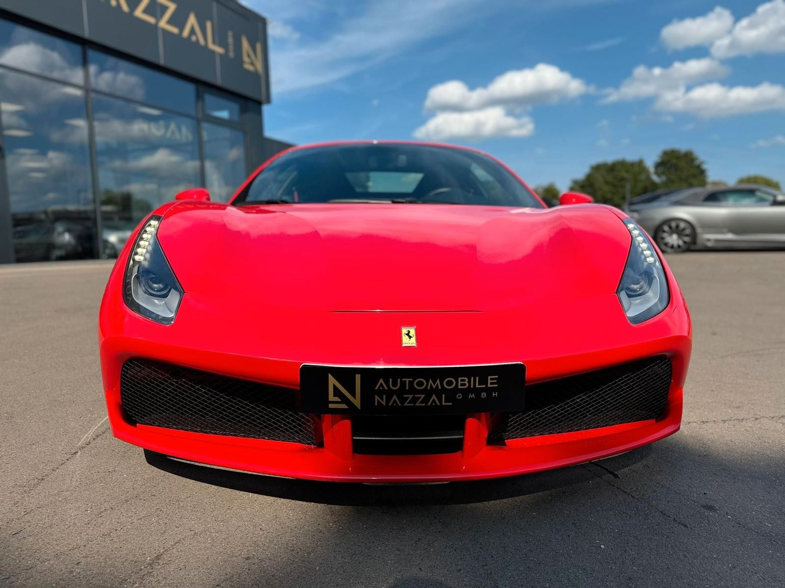 Fahrzeugabbildung Ferrari 488 GTB Coupé DCT*ROSSO SCUDERIA*LIFT*22.ZOLL*