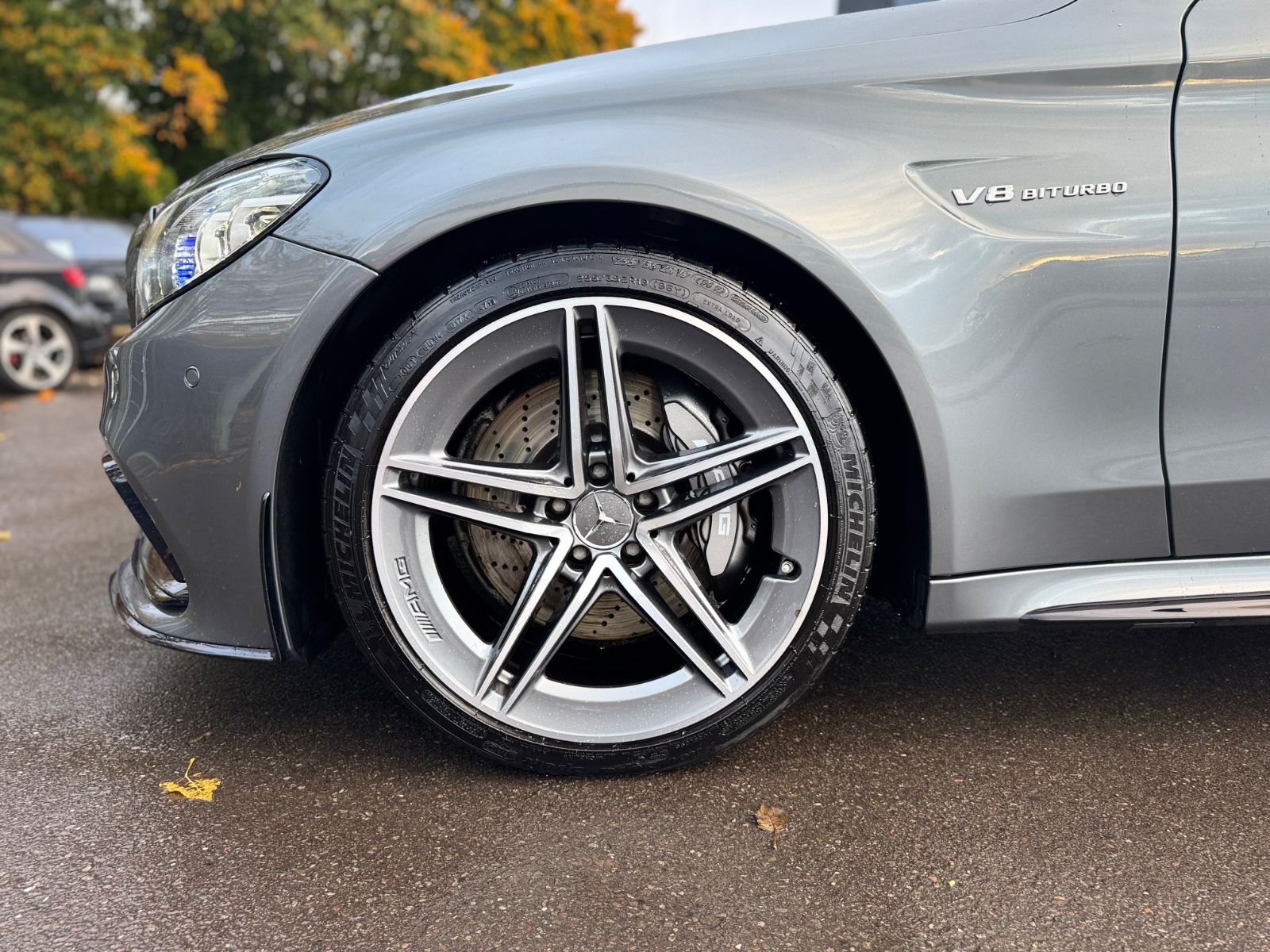 Fahrzeugabbildung Mercedes-Benz C63 AMG COUPE*PANORAMA*BURMESTER*FACELIFT*CARBON