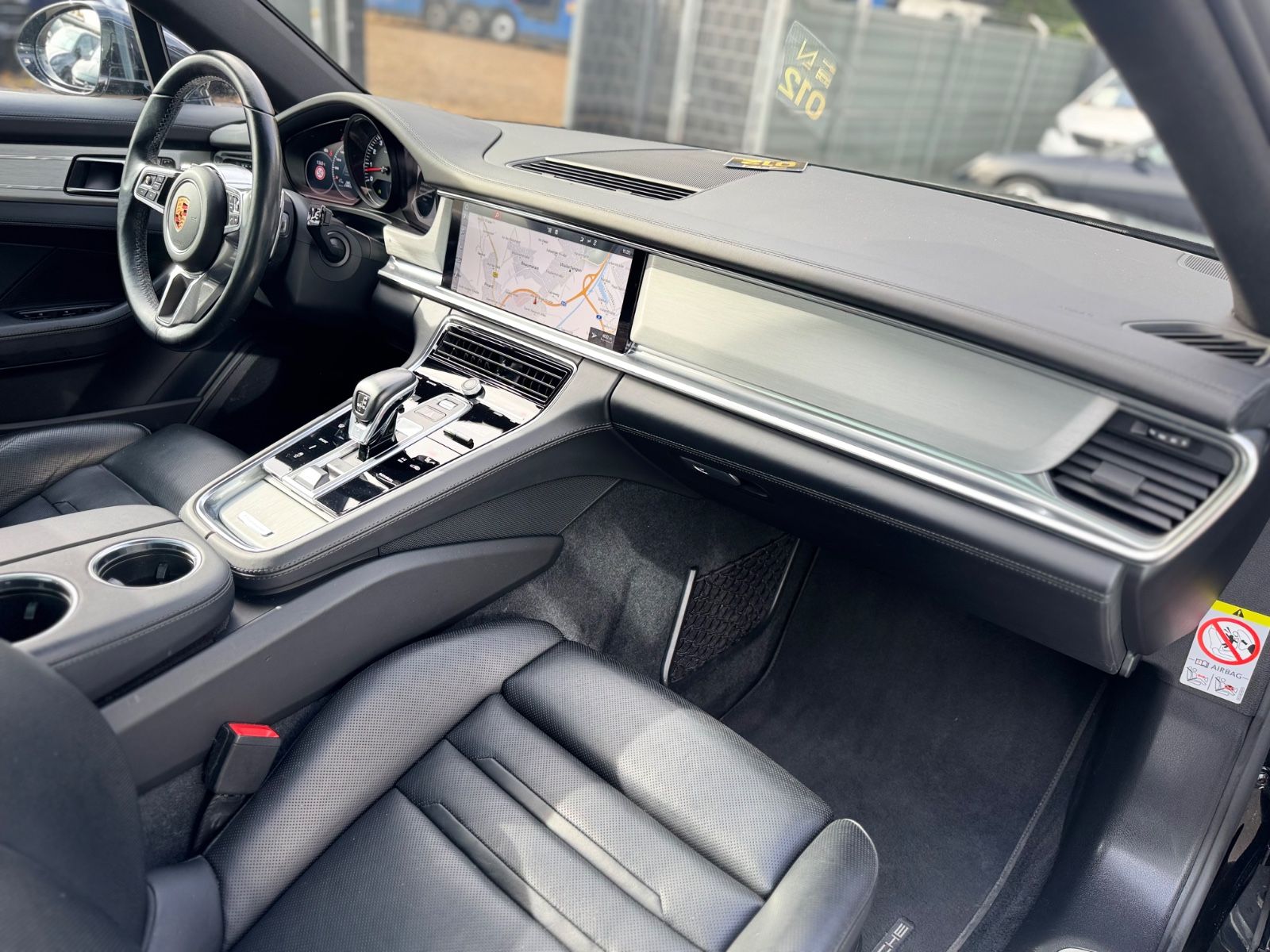 Fahrzeugabbildung Porsche PANAMERA 4S*BOSE*PANORAMA*ACC*MASSAGE*INNO-DRIVE