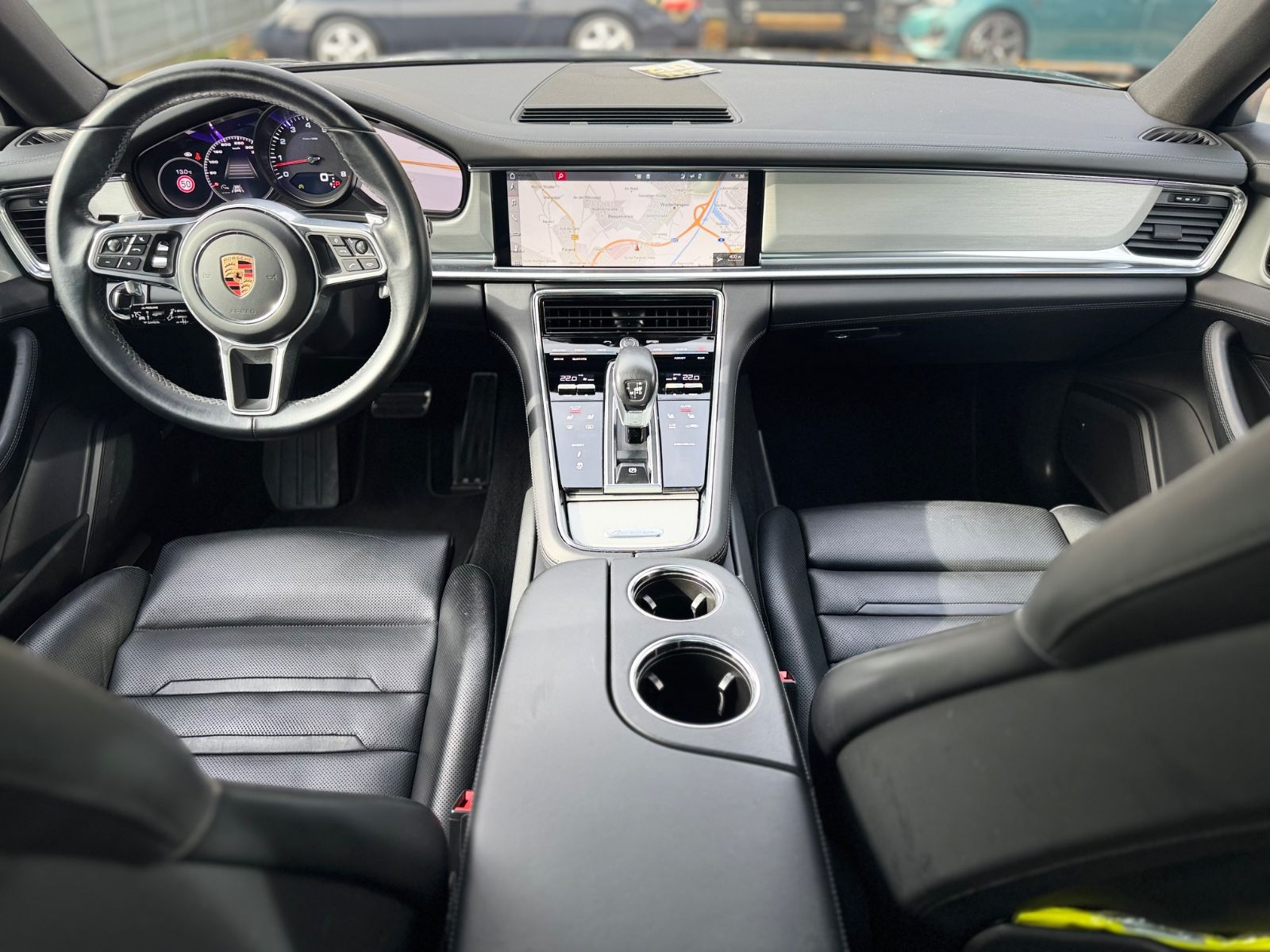 Fahrzeugabbildung Porsche PANAMERA 4S*BOSE*PANORAMA*ACC*MASSAGE*INNO-DRIVE