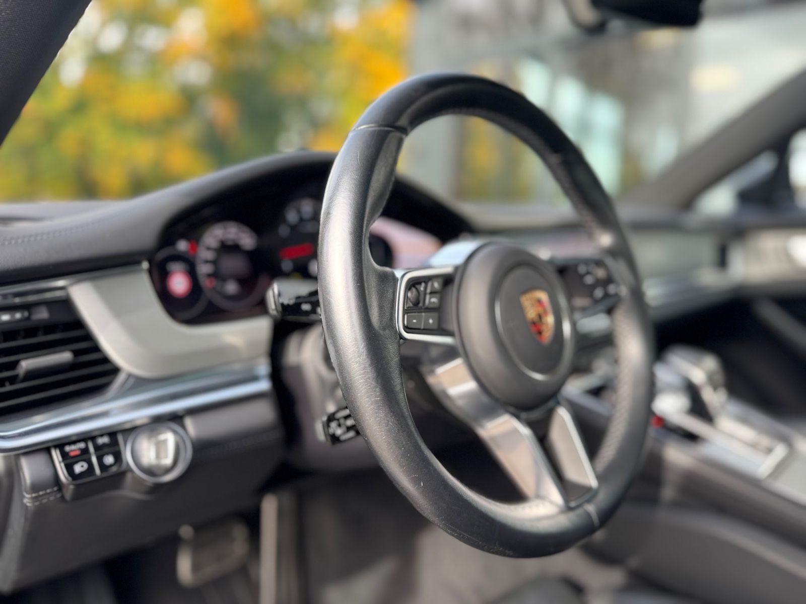 Fahrzeugabbildung Porsche PANAMERA 4S*BOSE*PANORAMA*ACC*MASSAGE*INNO-DRIVE