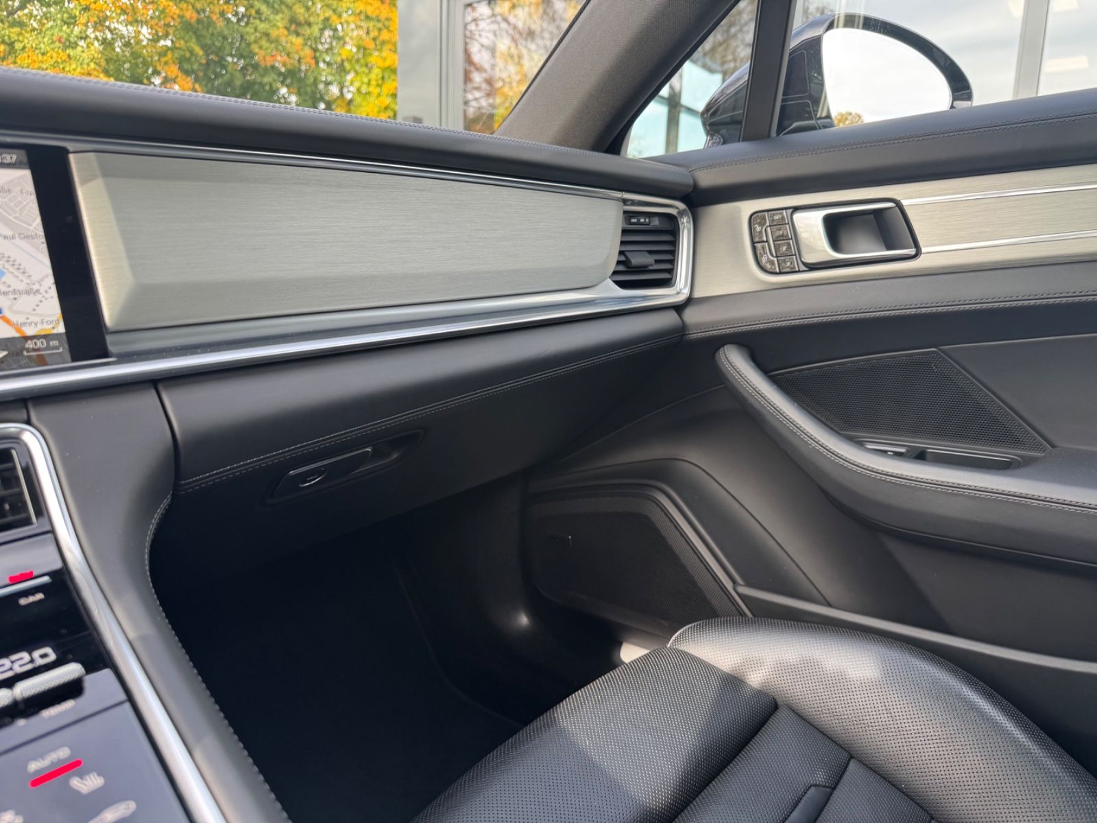 Fahrzeugabbildung Porsche PANAMERA 4S*BOSE*PANORAMA*ACC*MASSAGE*INNO-DRIVE