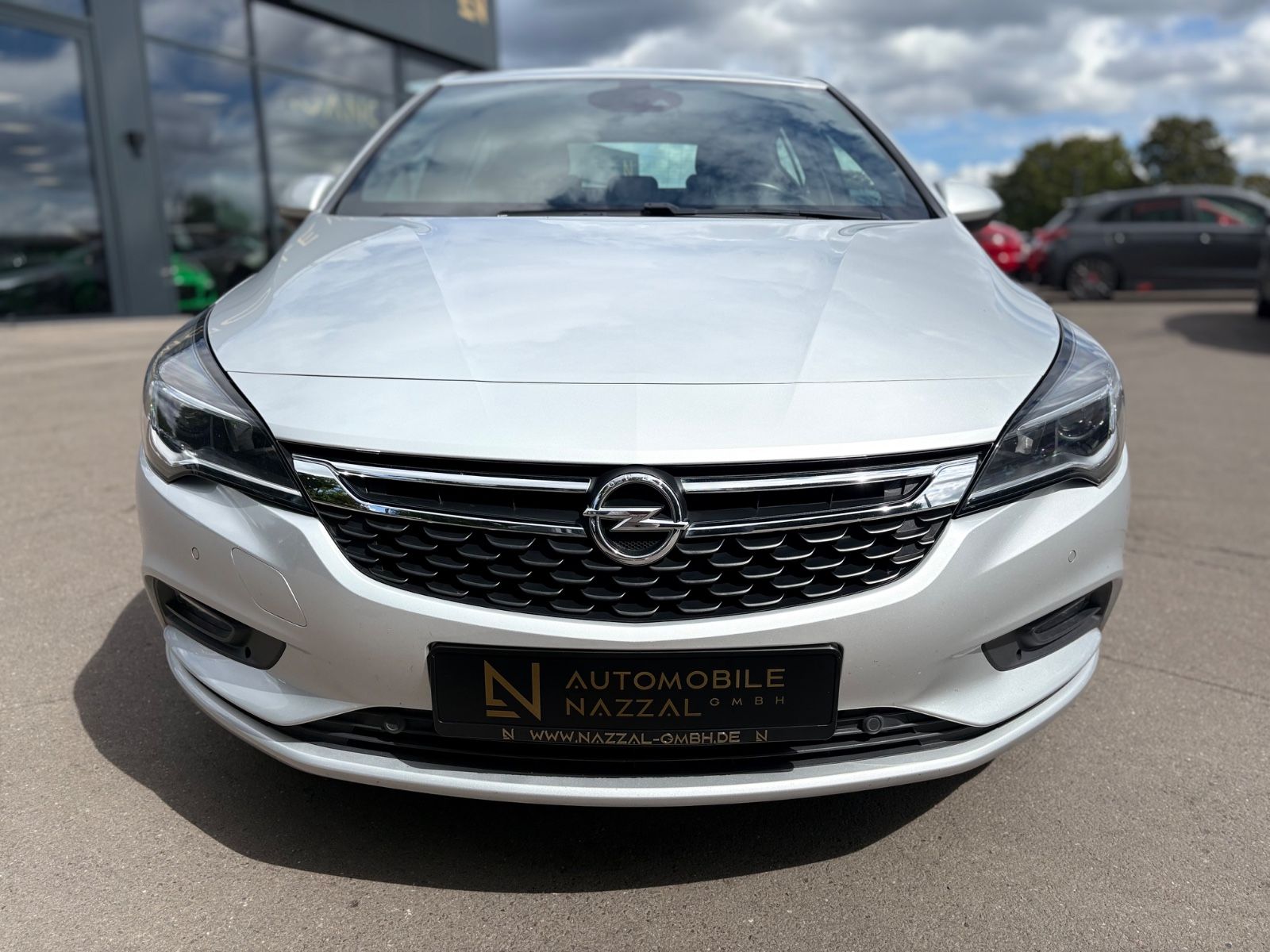 Fahrzeugabbildung Opel ASTRA K LIM*DYNAMIC*VOLL-LED*PDC*ERGO SITZE*TOP