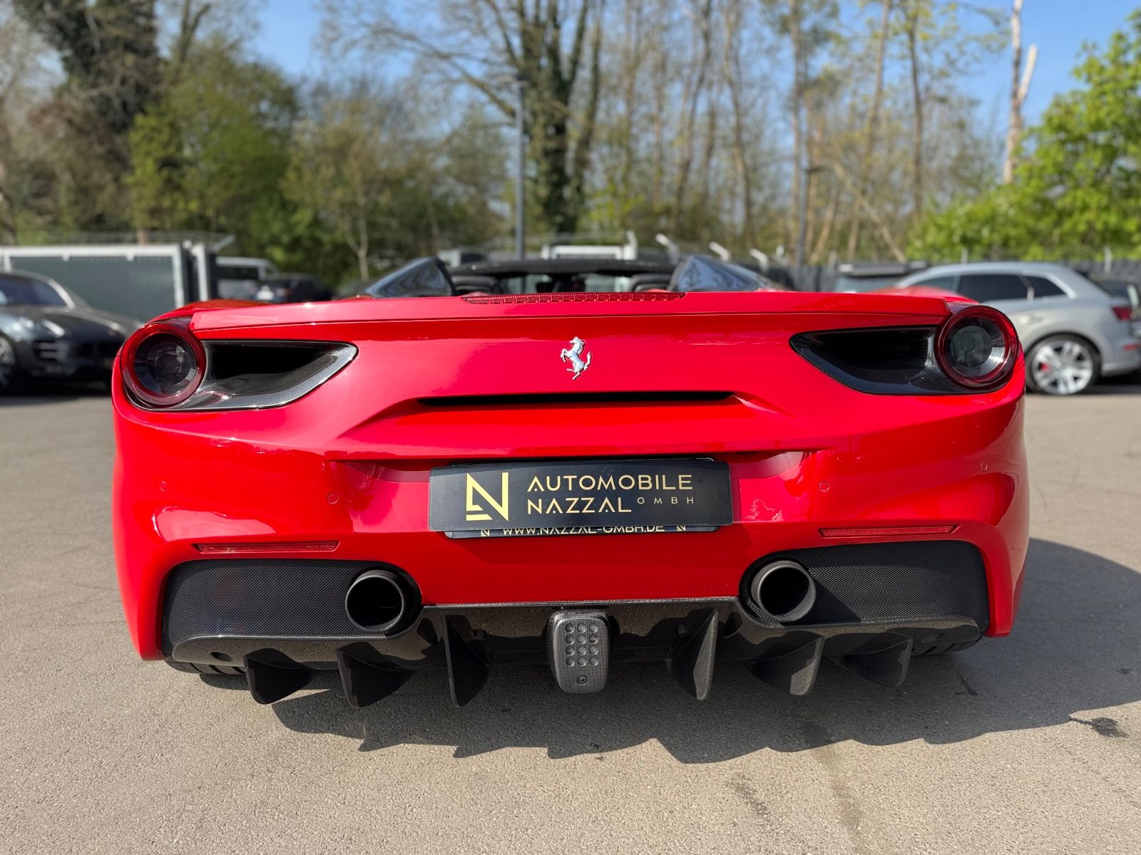 Fahrzeugabbildung Ferrari 488 SPIDER*RACING SEATS*CARBON*JBL*KAMERA*LIFT*