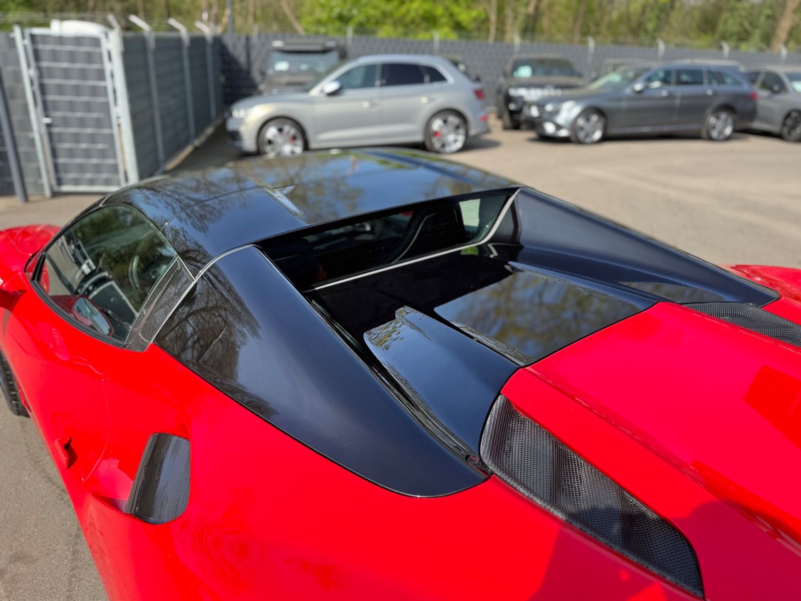 Fahrzeugabbildung Ferrari 488 SPIDER*RACING SEATS*CARBON*JBL*KAMERA*LIFT*