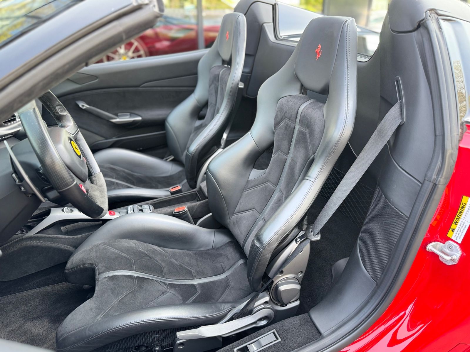 Fahrzeugabbildung Ferrari 488 SPIDER*RACING SEATS*CARBON*JBL*KAMERA*LIFT*