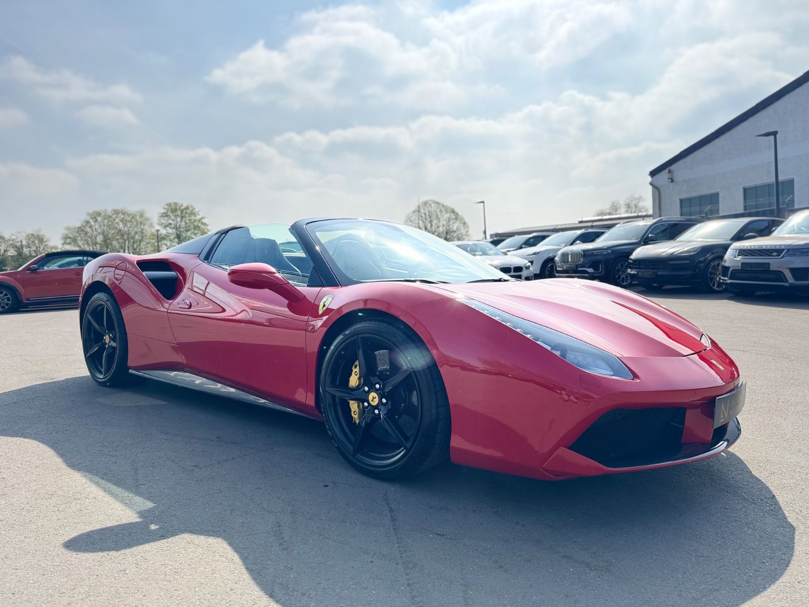 Fahrzeugabbildung Ferrari 488 SPIDER*RACING SEATS*CARBON*JBL*KAMERA*LIFT*