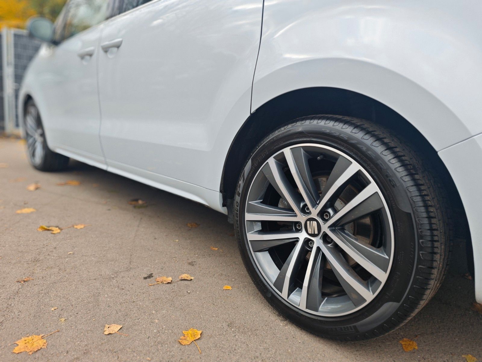 Fahrzeugabbildung SEAT ALHAMBRA FR-LINE 7.SITZER*2xSCHIEBETÜREN*1.HAND*